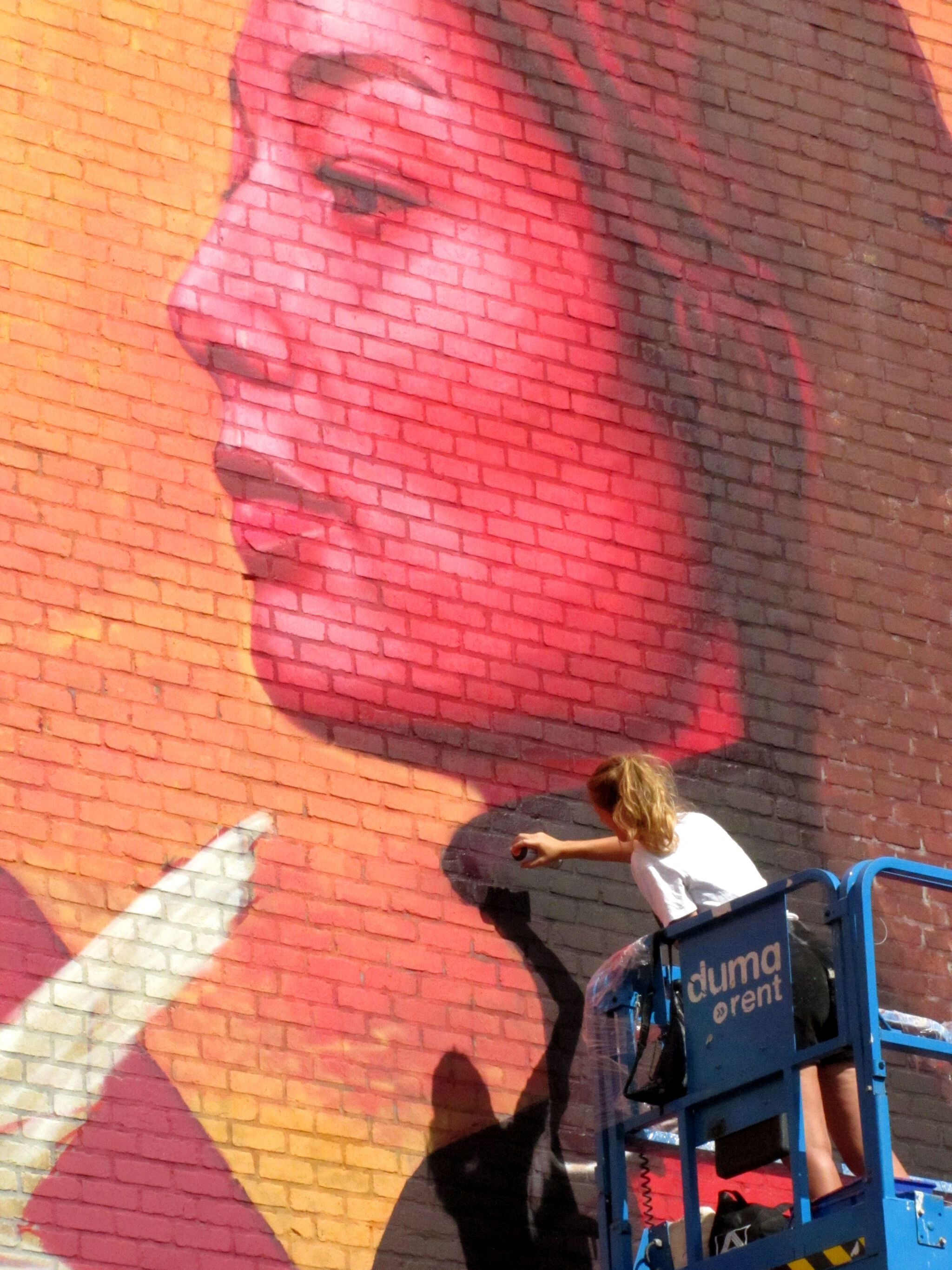 Kitsune Jolene&mdash;The Bridges Street Art festival