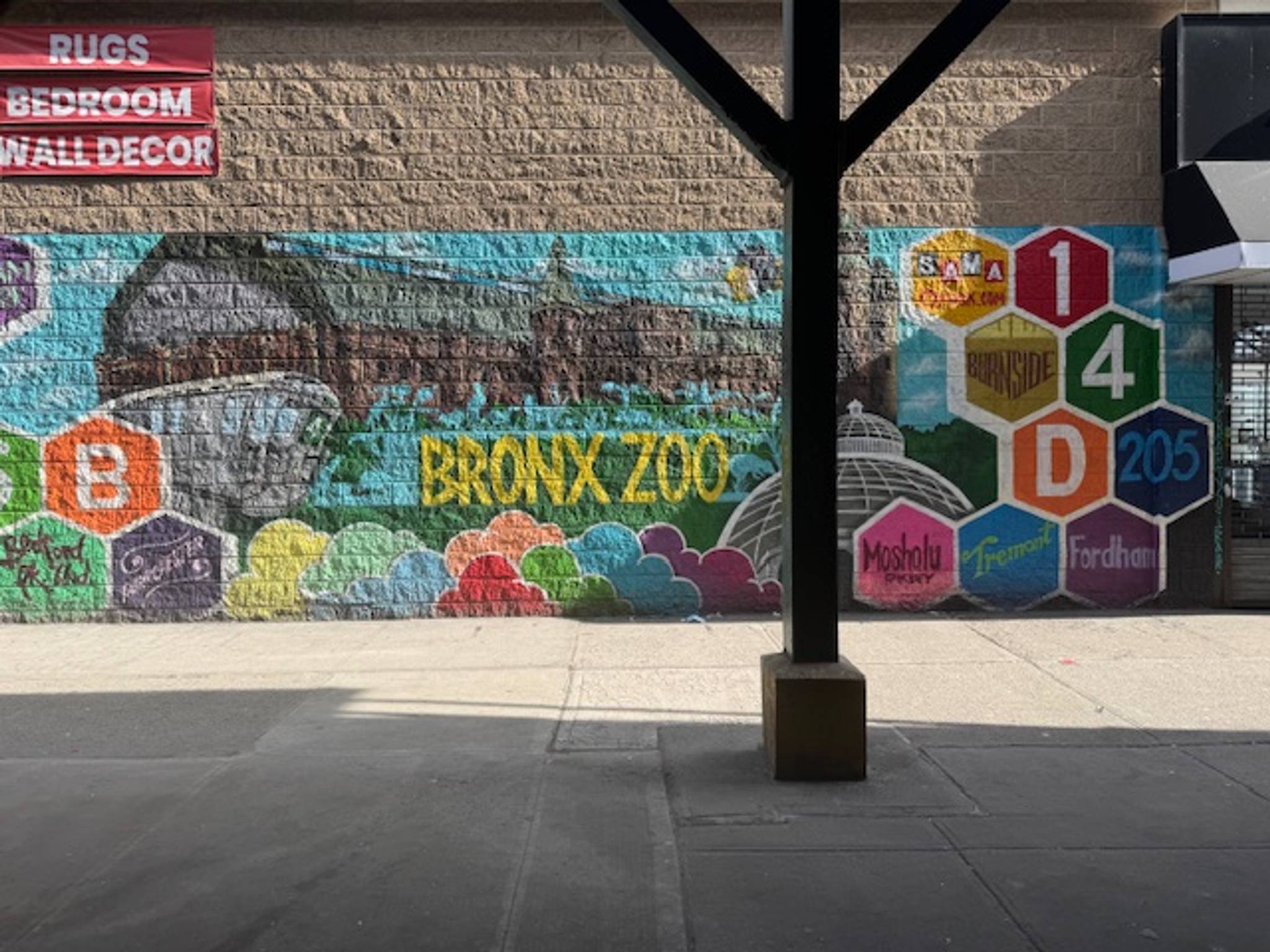 The Royal King Bee&mdash;Bronx Zoo