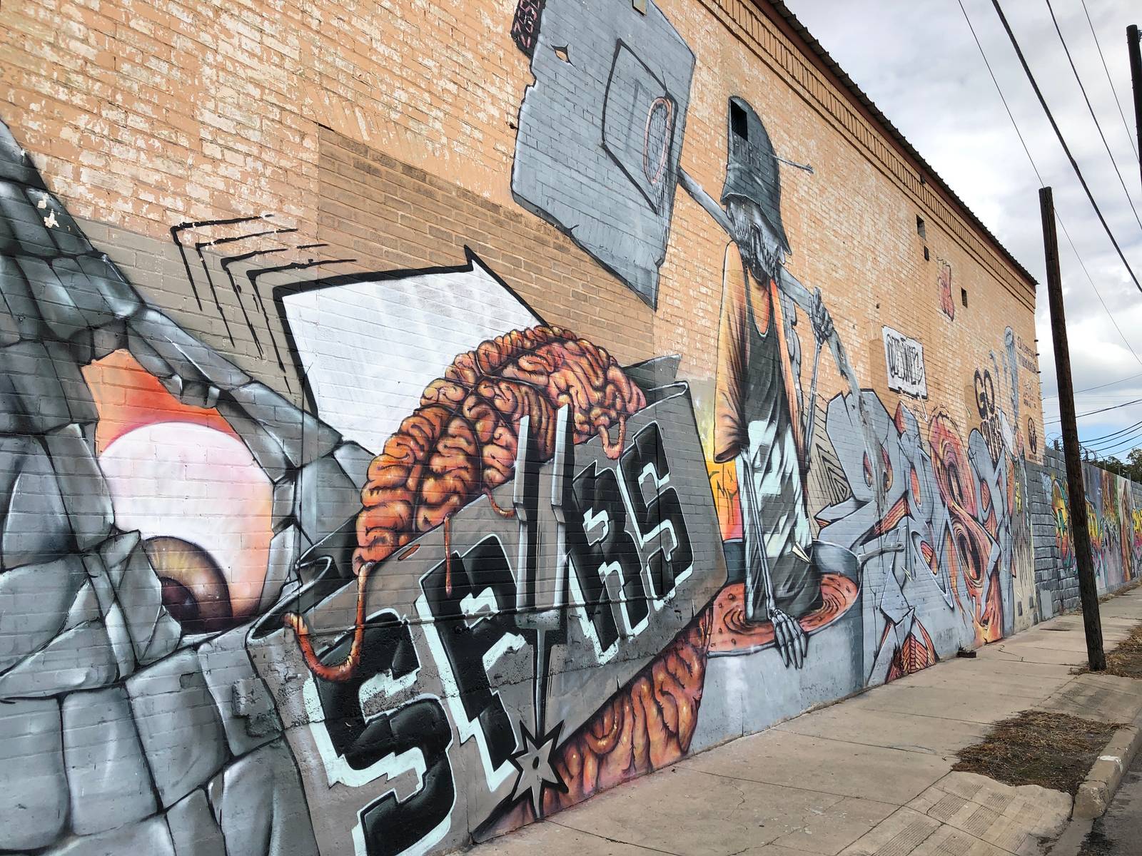 Zesoner&mdash;Mural dedicated to the San Antonio Spurs