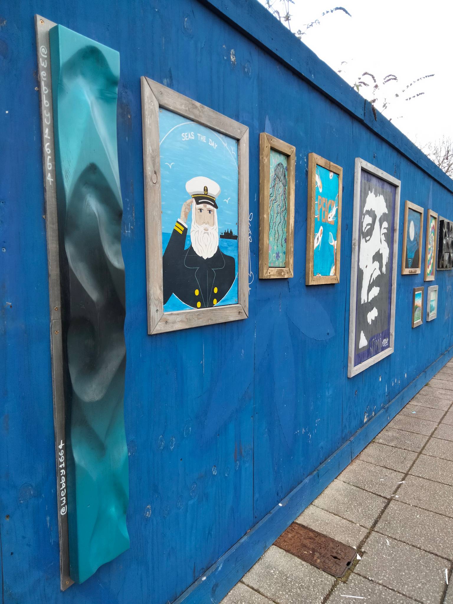 Various Artists&mdash;Random Art Corner