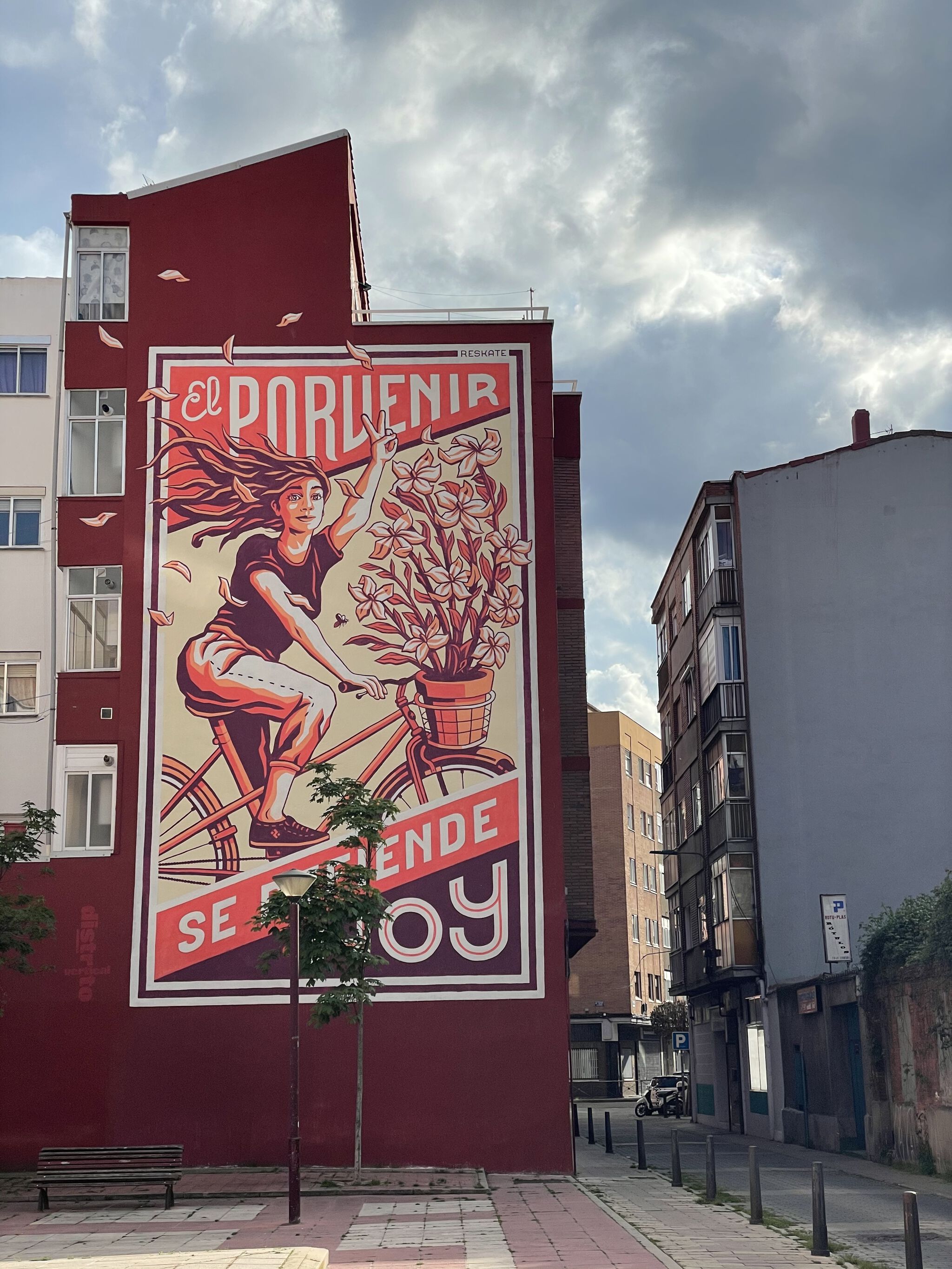 Reskate Studio&mdash;El porvenir se defiende hoy.
