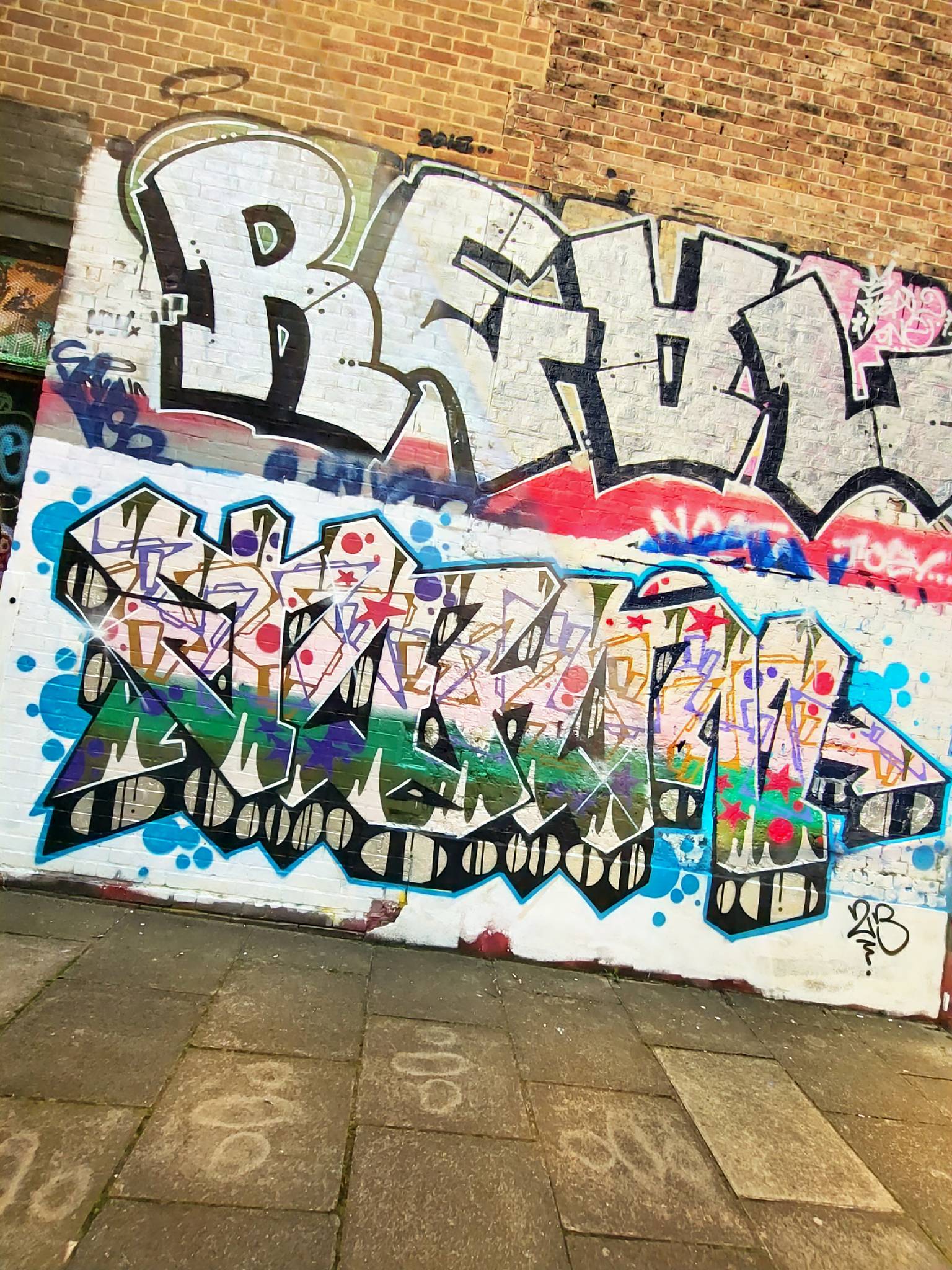 Fark, Roo Abrook, Kloth, NZIE, Sarnie, Nova, South Soak, Berk MLC, Pogo, Mistersamo, RoosArt&mdash;Southsea Ghetto (various artists)