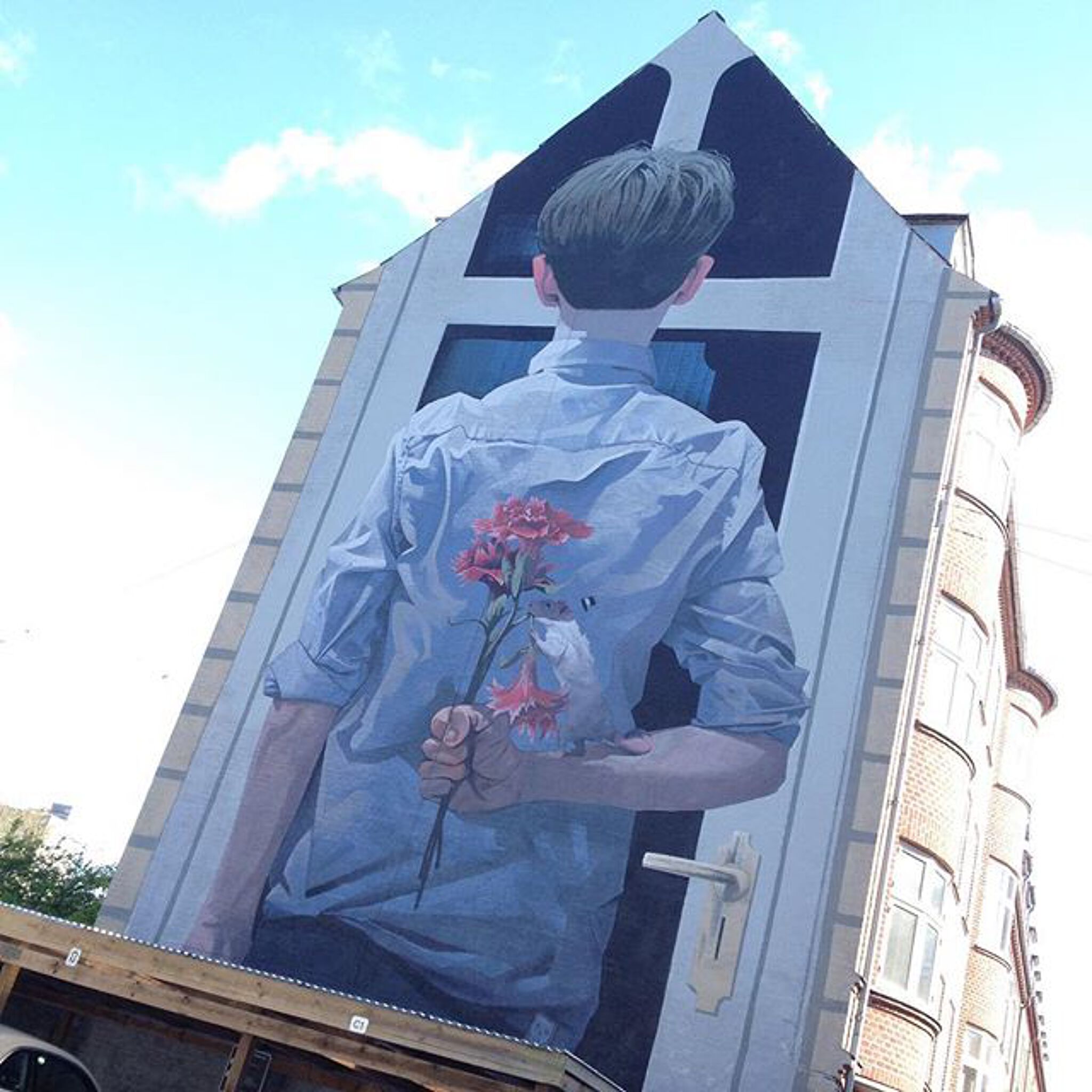 Bezt (Etam Cru)&mdash;"Meet her parents"