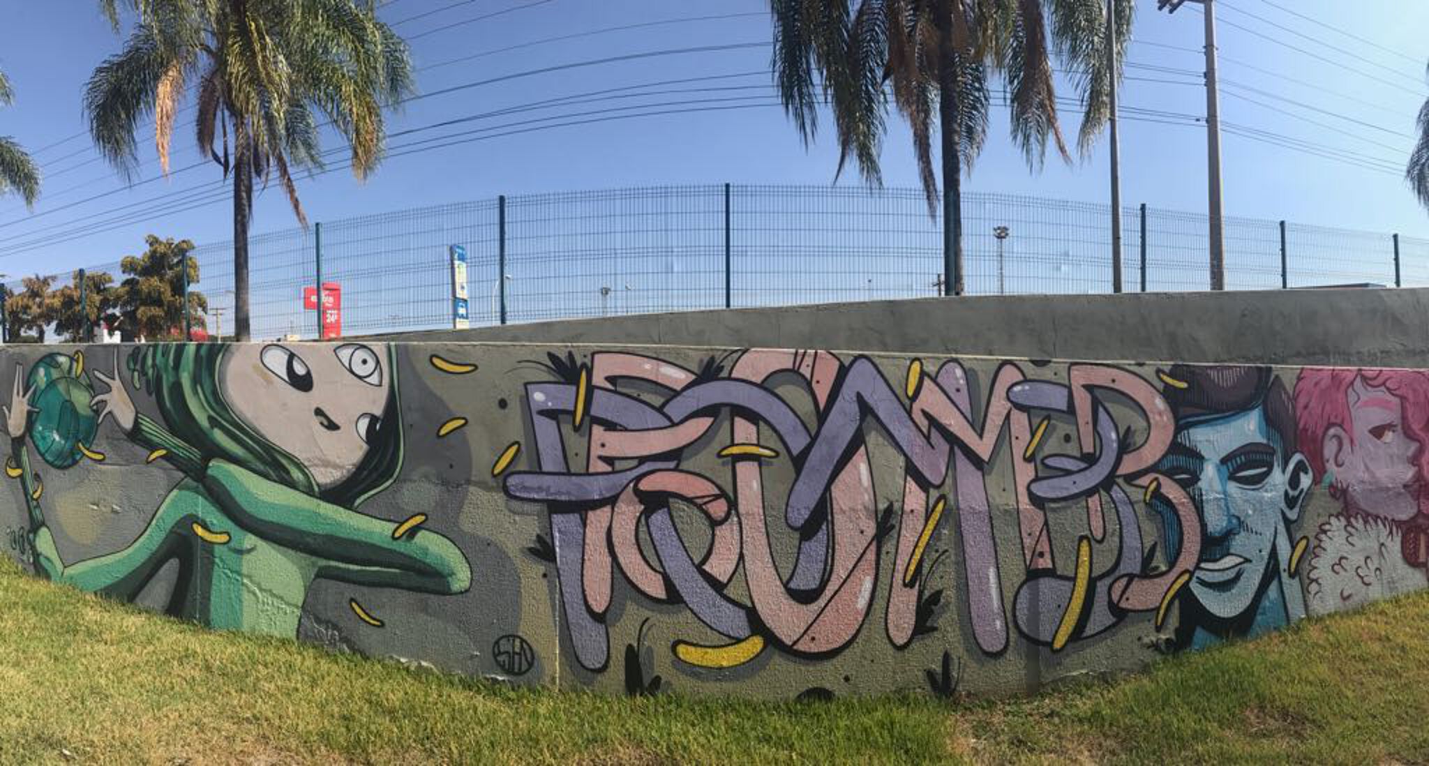 Yong, Pomb, Gurulino, Siren&mdash;Cool mural