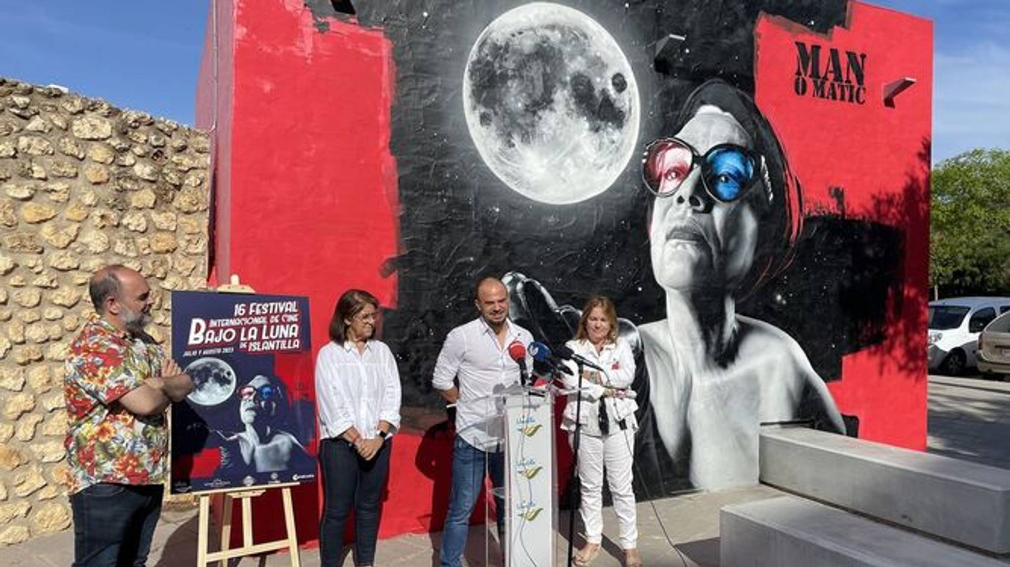 Manomatic&mdash;Festival Internacional de Cine Bajo La Luna