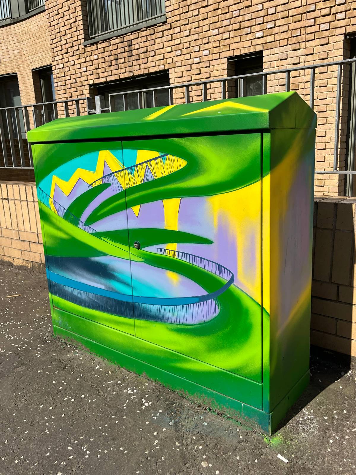 Emsky&mdash;682 Argyle Street - Outside the Box