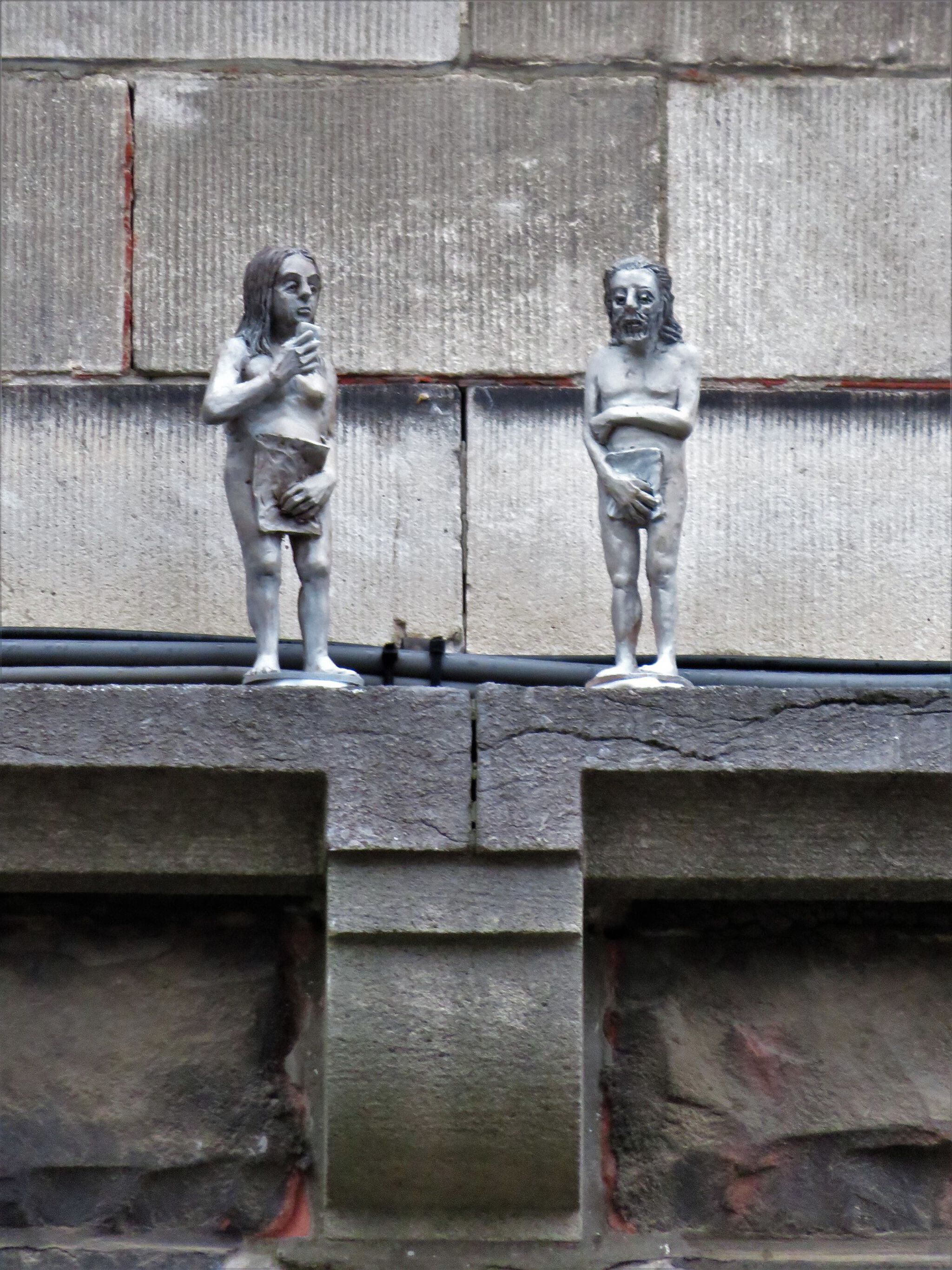 Isaac Cordal&mdash;OMGVanEyckWasHere