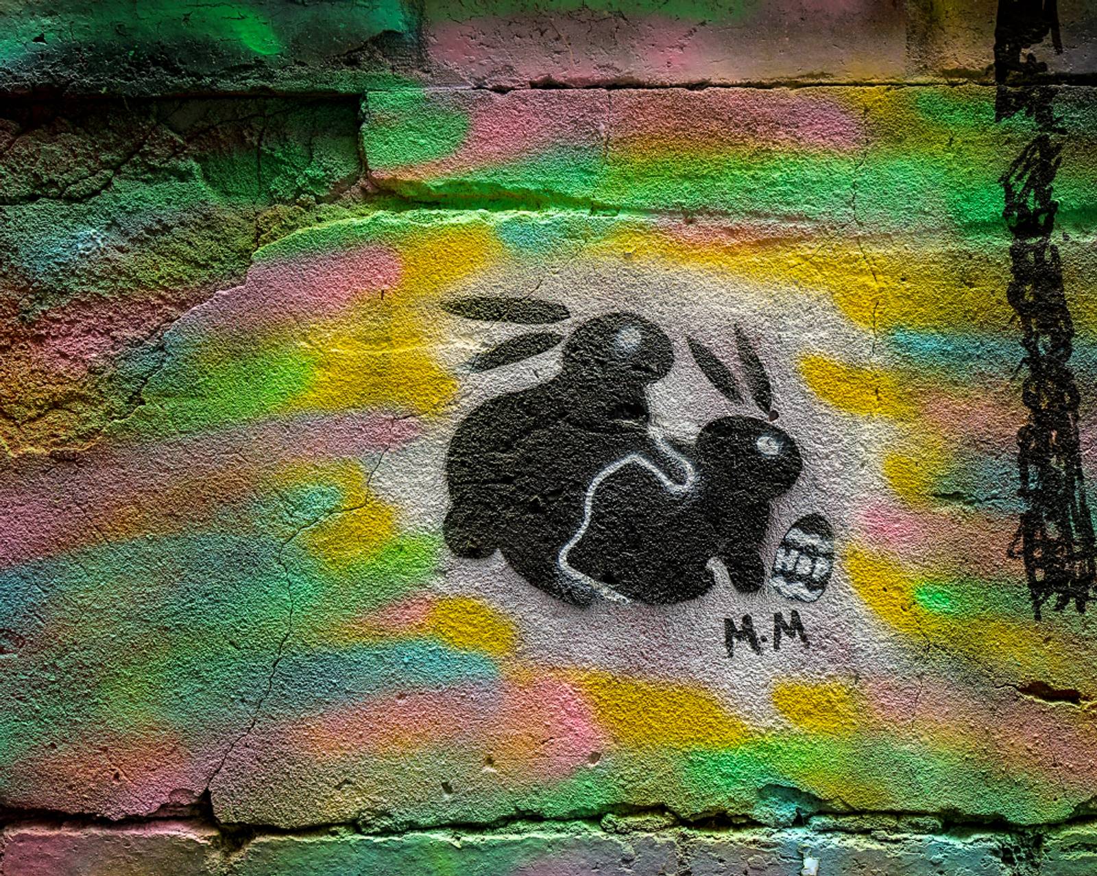 Monochromatic Melbourne&mdash;Bunny Hop