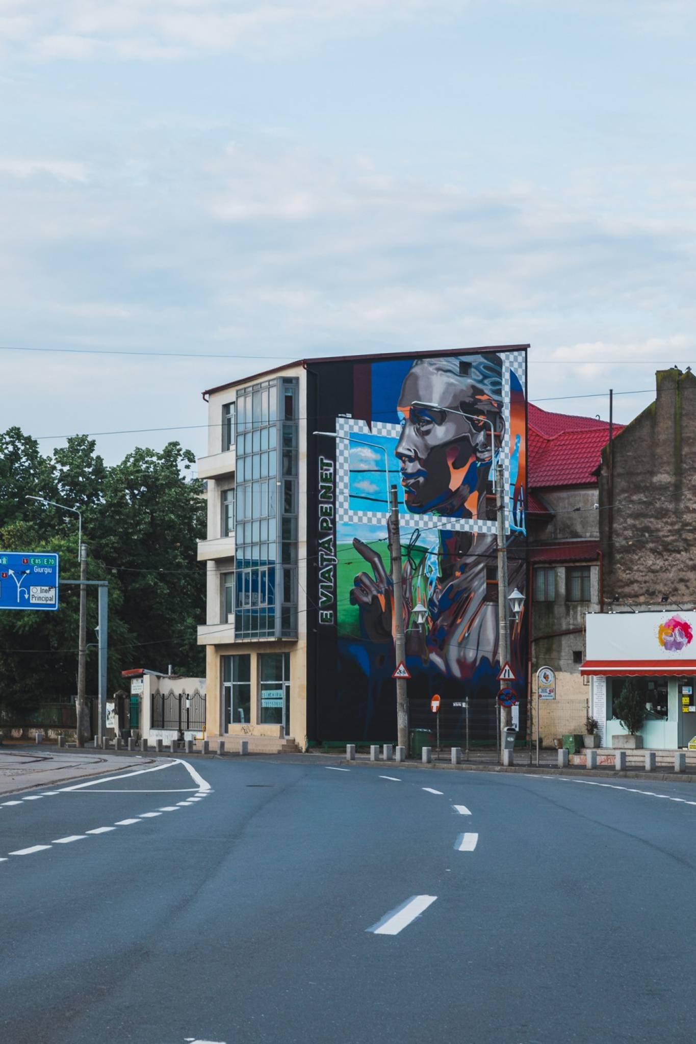 OutlineStreetArt , Pandele&mdash;Life on the Internet