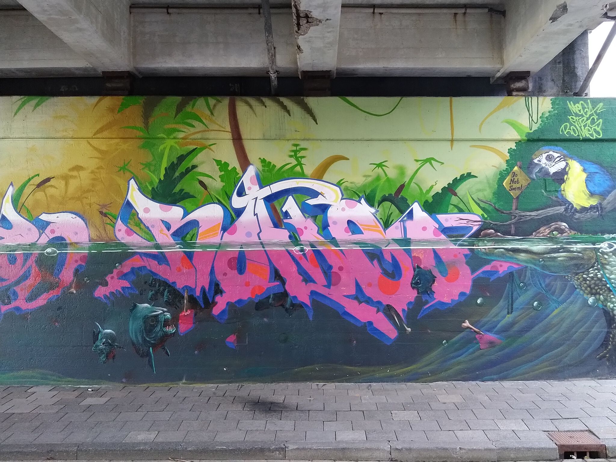 Romeo, ETRS, Mega&mdash;Untitled