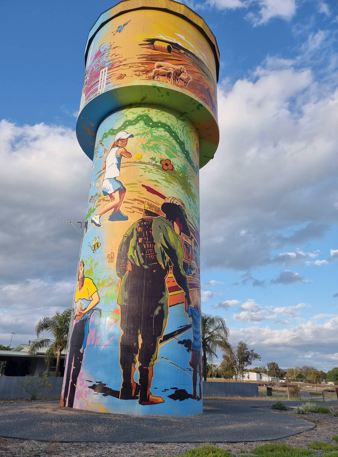 Heesco&mdash;Yerong Creek Water Tower