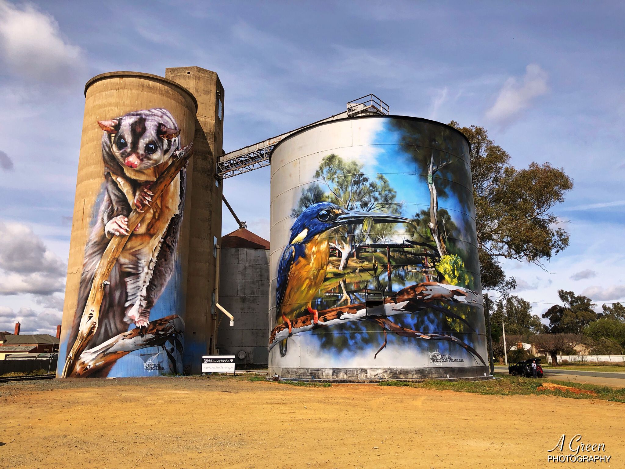 Dvate&mdash;Rochester Silo Art