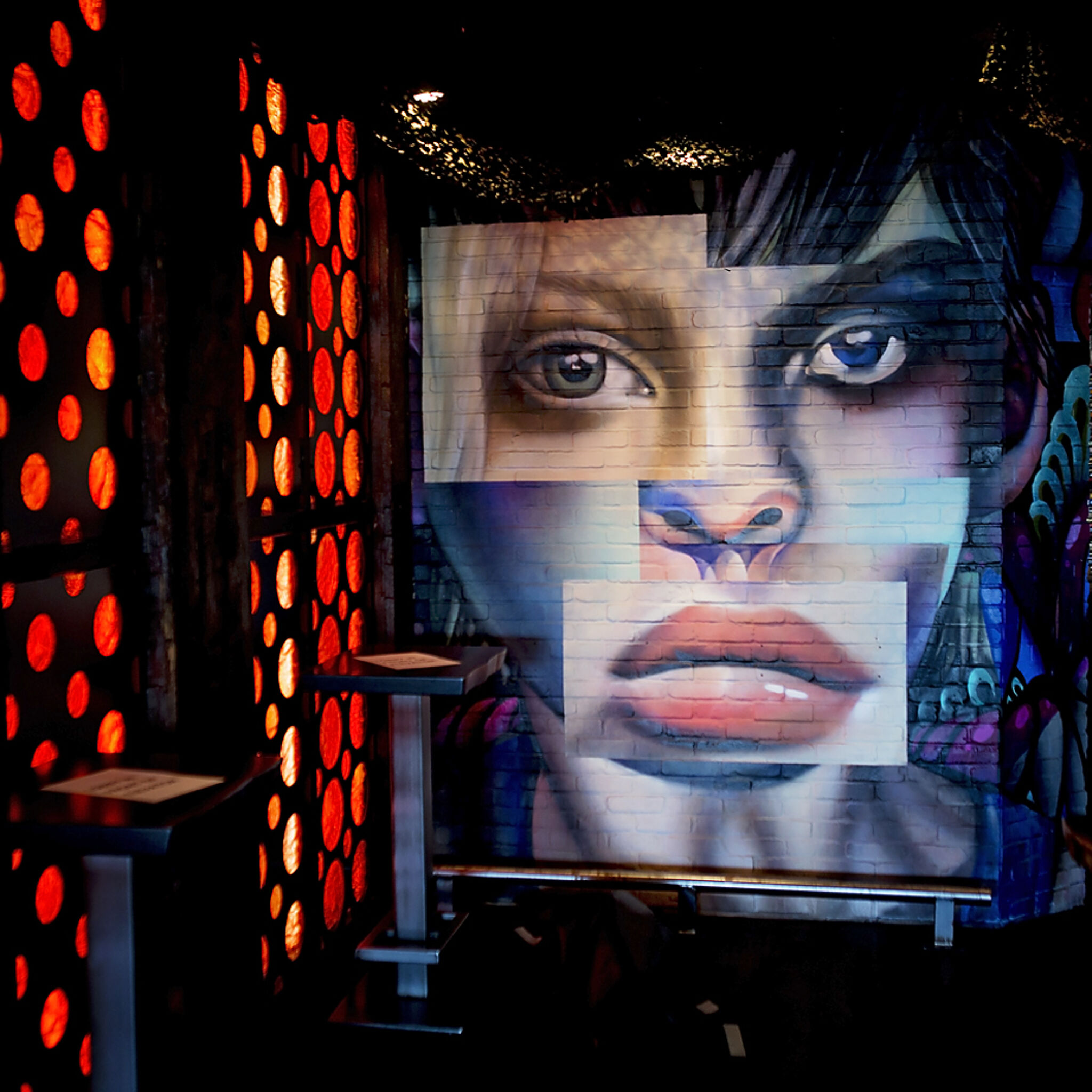 Elle Street Art&mdash;Untitled