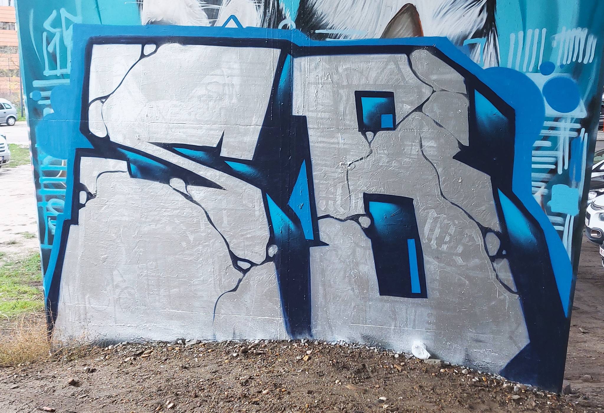 &mdash;Legal Walls