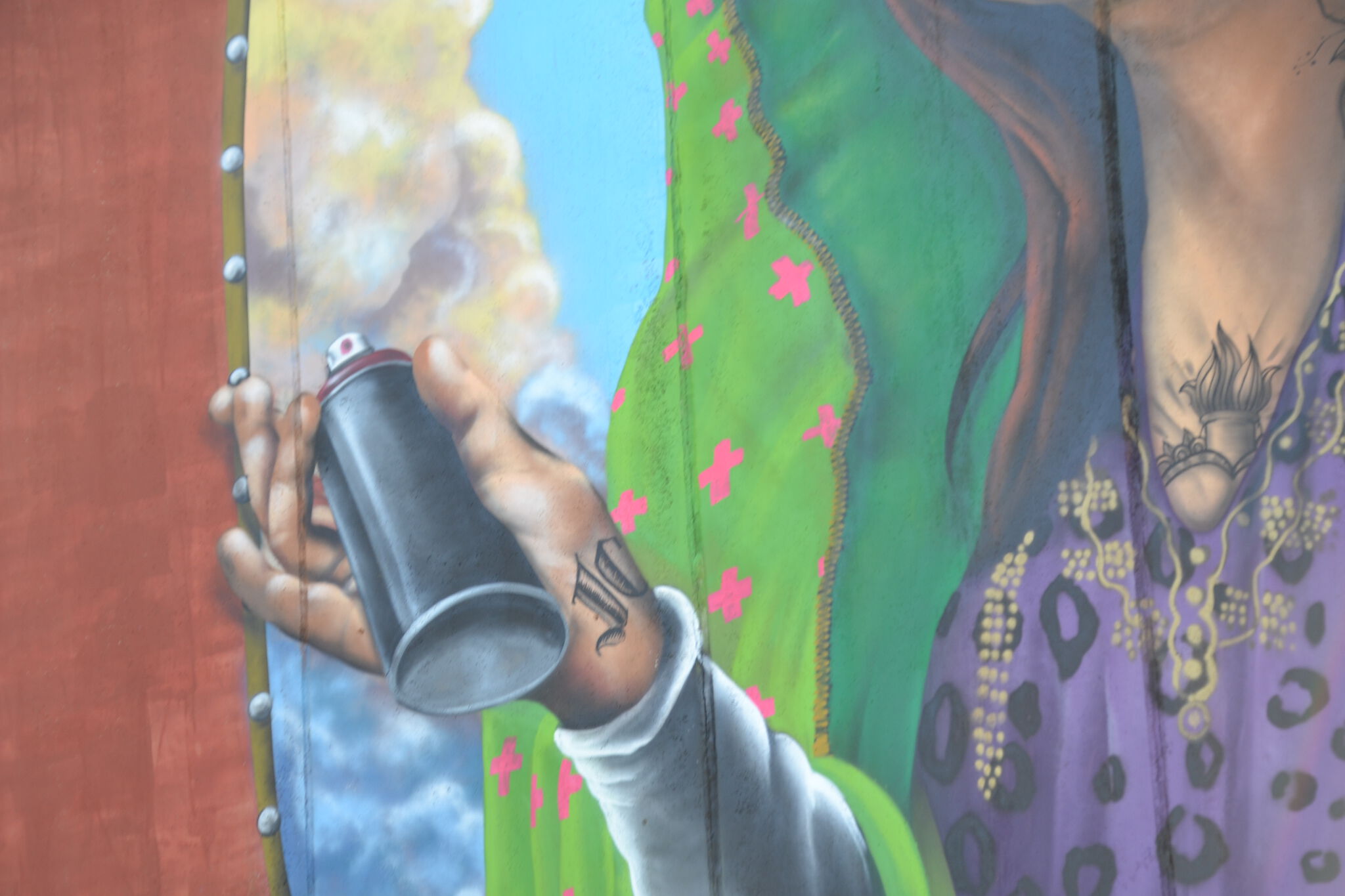 Rojo, El Rojo&mdash;"Nuestra Señora de los Botes" / "Our Lady of the Cans"