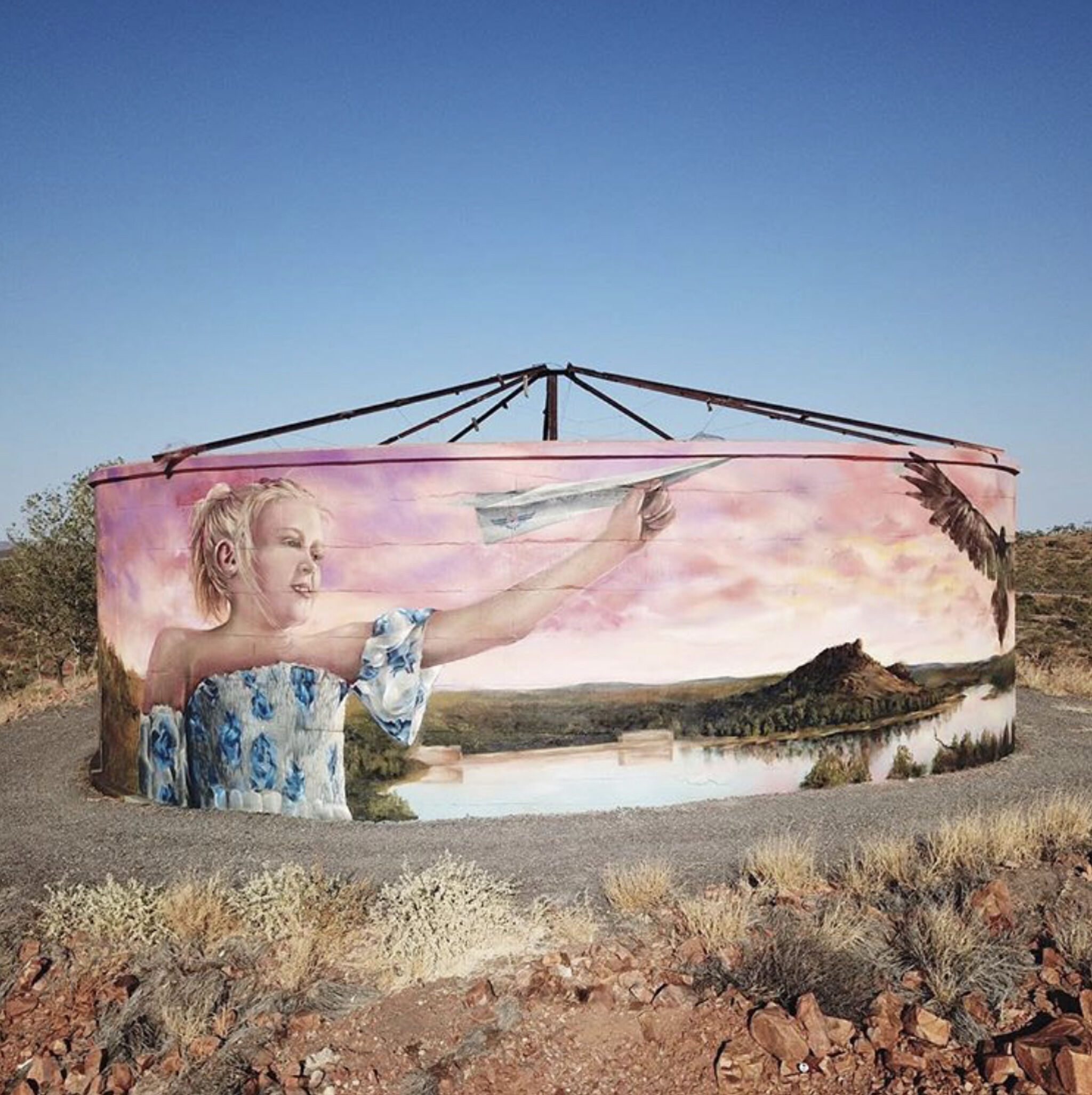 The Zookeeper&mdash;Chinaman Creek Water Tower Art