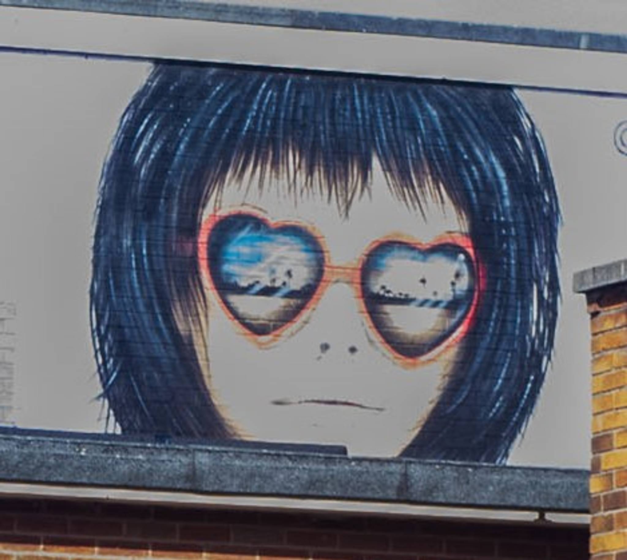 Buber Nebz, P0g0&mdash;Girl with Sunglasses, Light Bulb