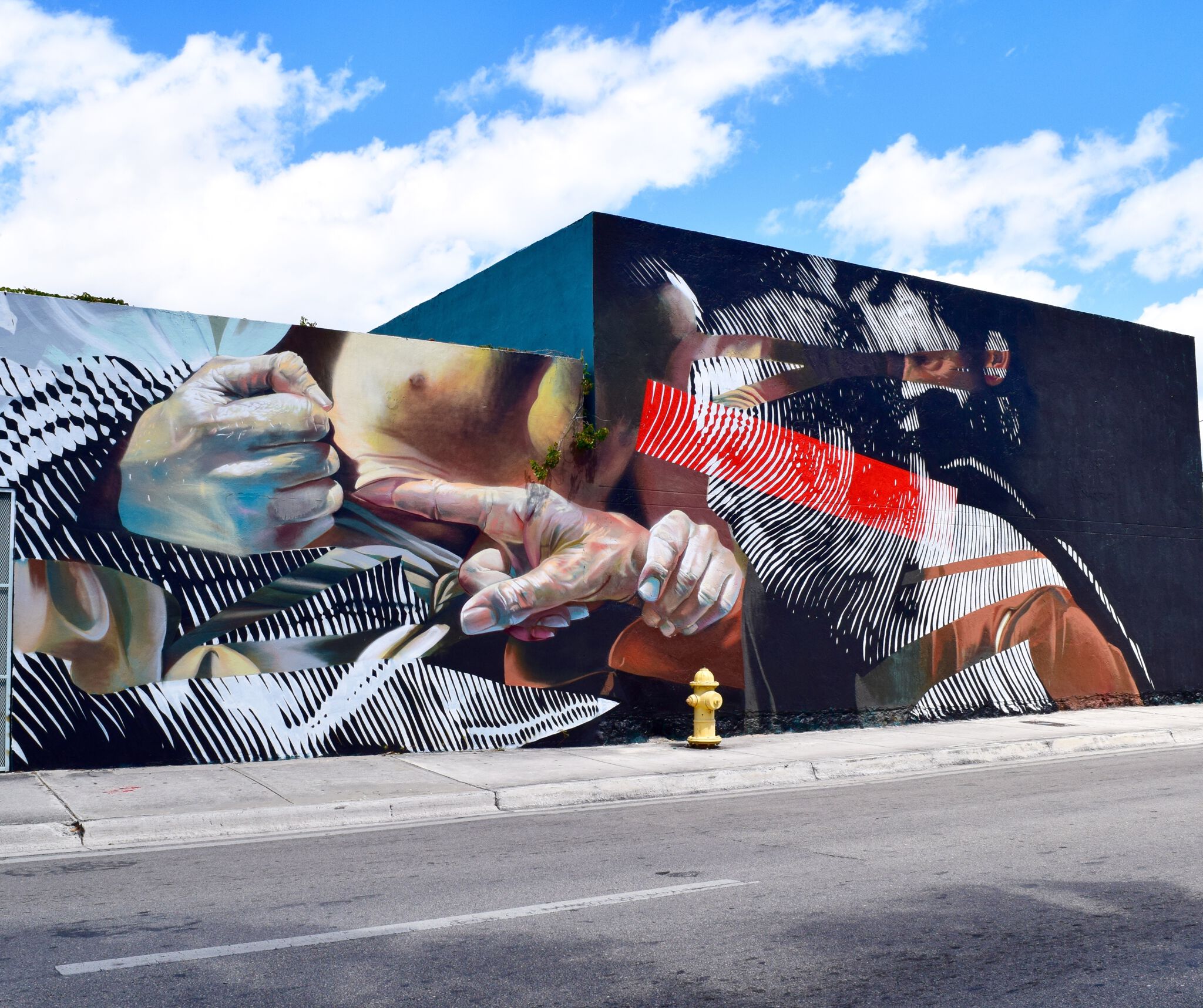 2Alas, Case Maclaim&mdash;Artists 2alas & case_maclain Kicked it on this Wall!