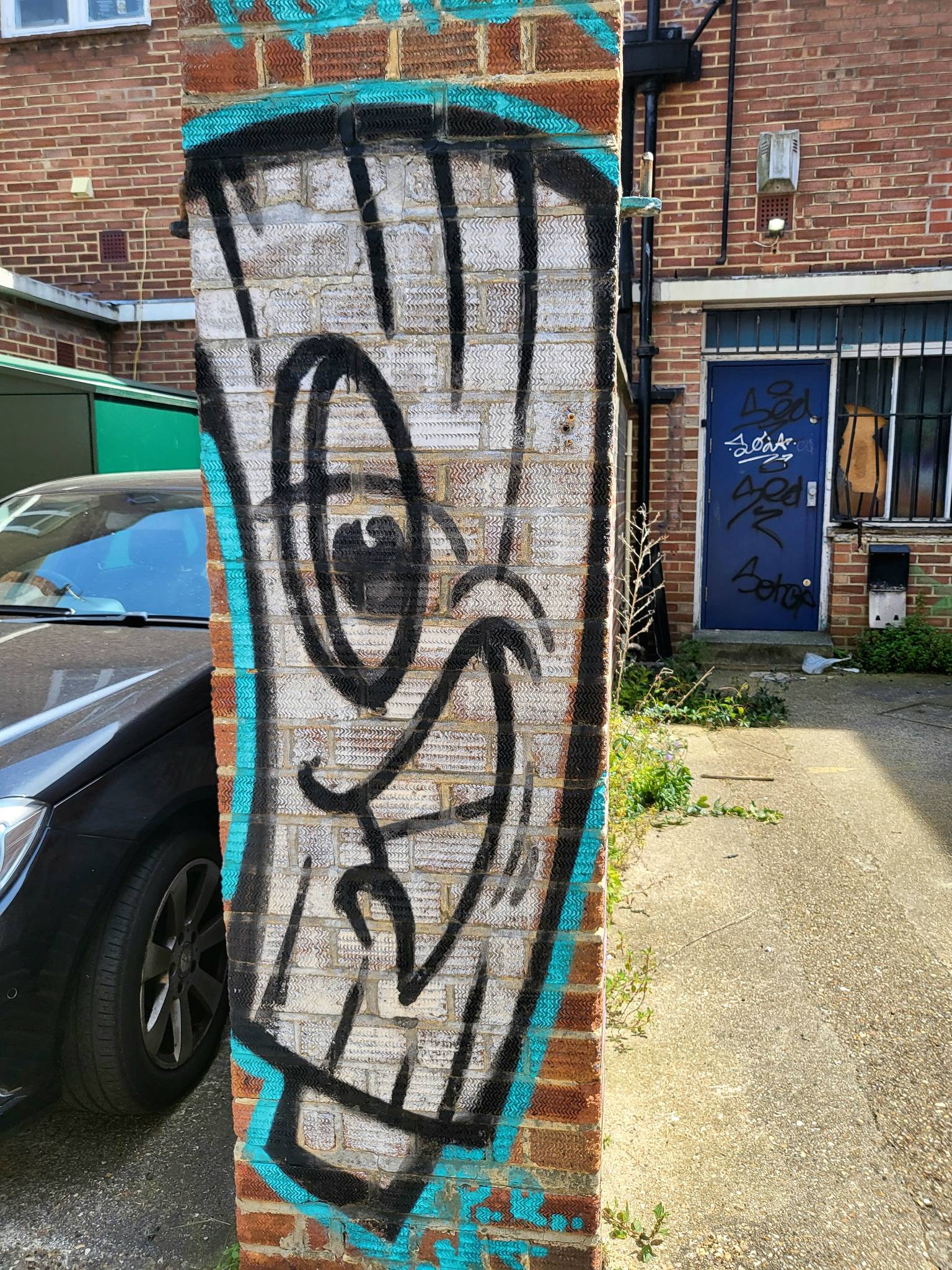 Fark, Roo Abrook, Kloth, NZIE, Sarnie, Nova, South Soak, Berk MLC, Pogo, Mistersamo, RoosArt&mdash;Southsea Ghetto (various artists)