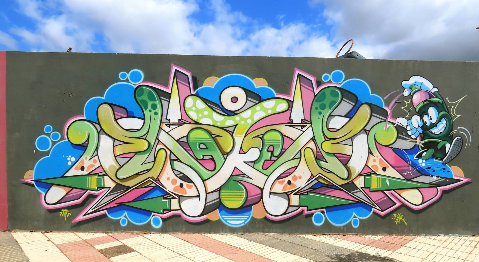 Saker&mdash;undefined