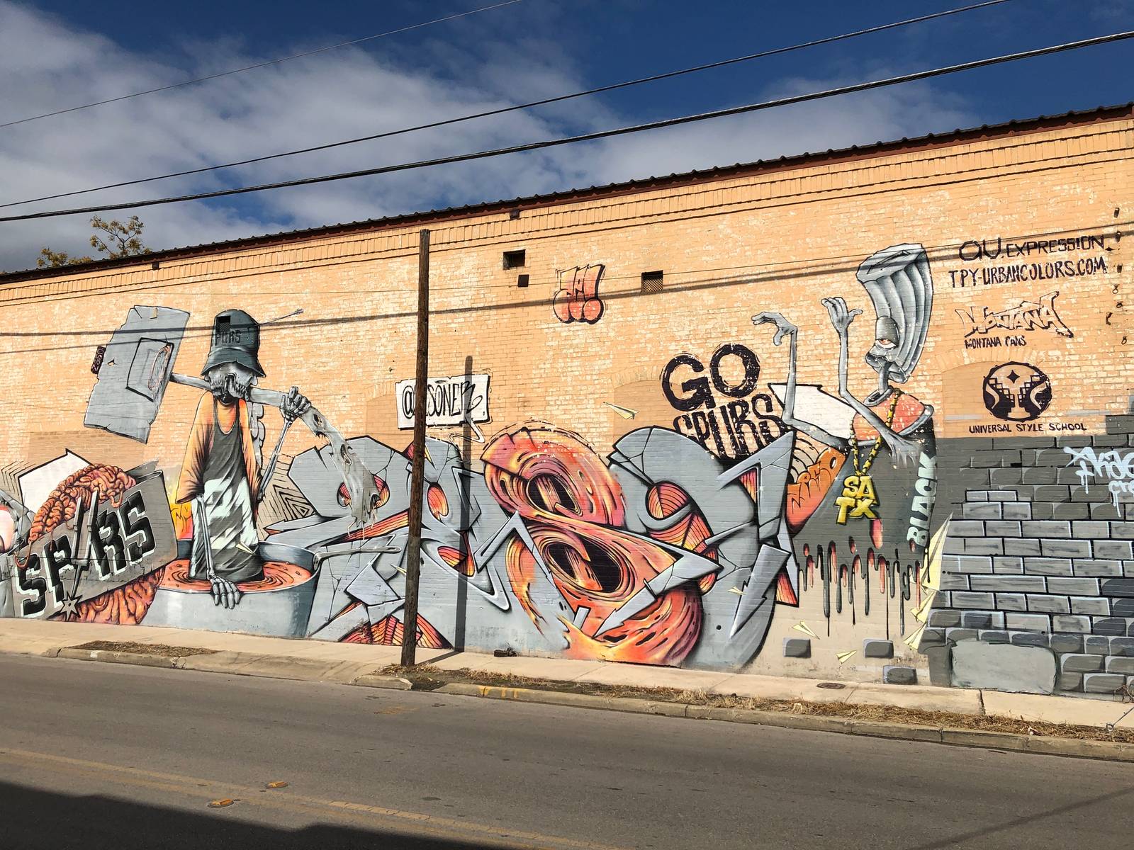 Zesoner&mdash;Mural dedicated to the San Antonio Spurs