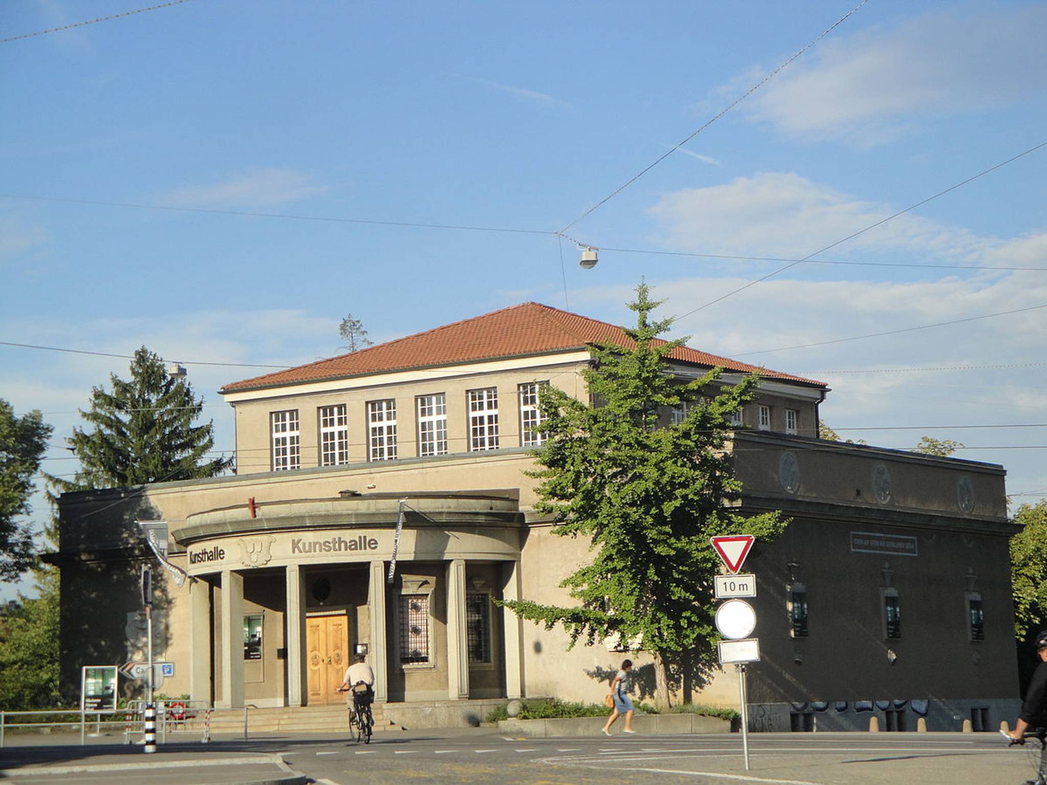 One Truth&mdash;Ghost Dogs, Museum Kunsthalle, Bern 2021