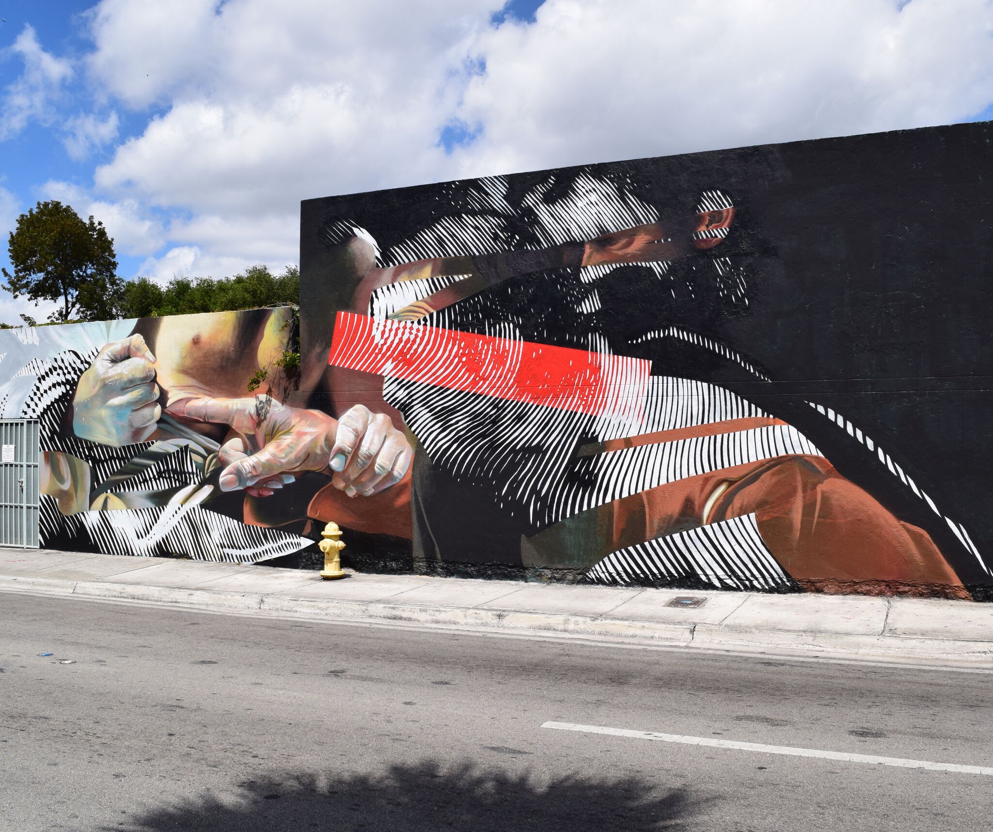 2Alas, Case Maclaim&mdash;Artists 2alas & case_maclain Kicked it on this Wall!