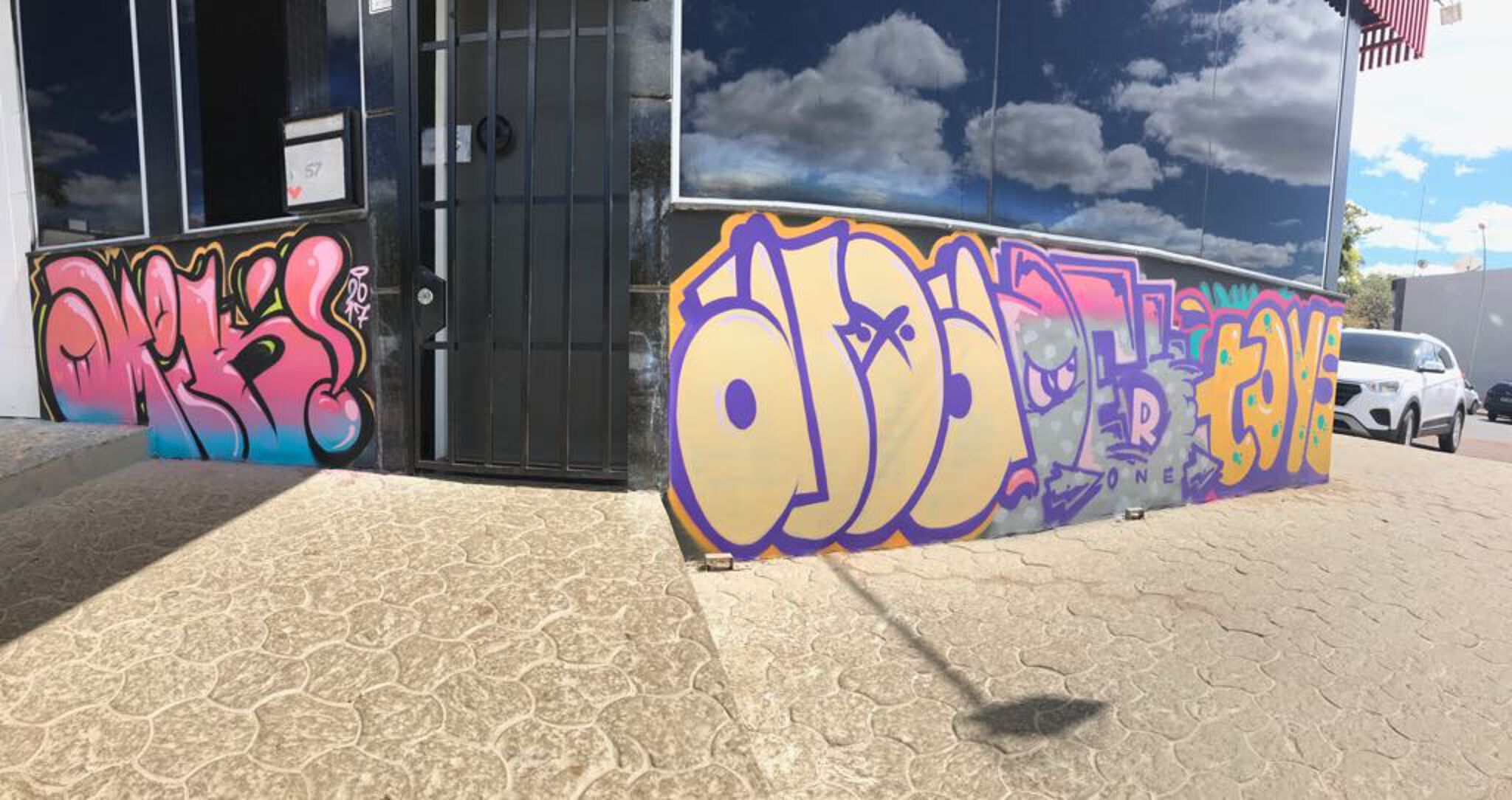 Omik, Atoismo, Derkones, Toys&mdash;Beautifull day colored.