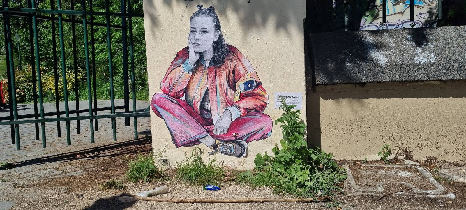 La dame qui colle, Piko&mdash;Gardienne