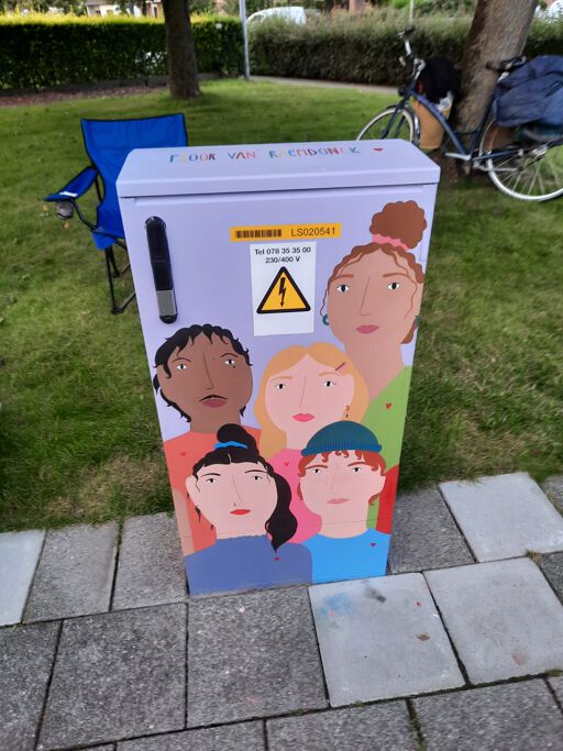 Tour Elentrik - Liefde verbindt