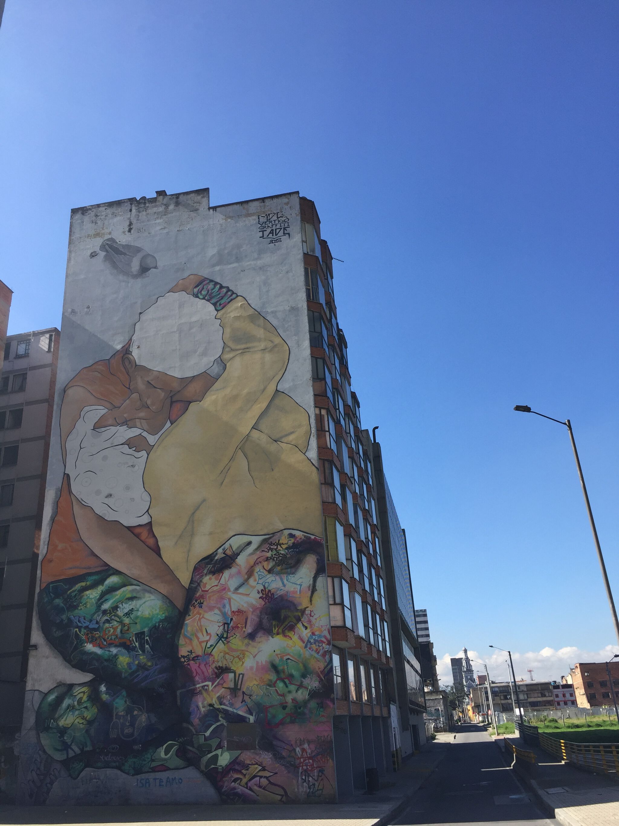 Vertigo graffiti&mdash;The kiss - El Beso