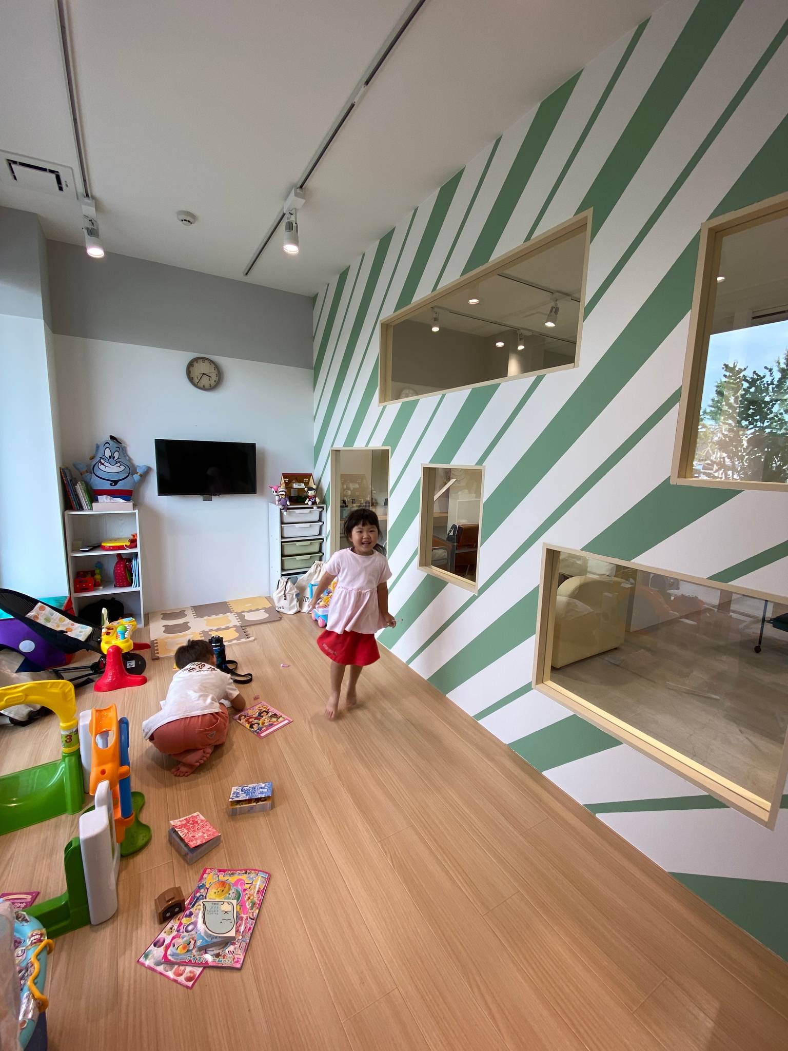 Eastside Transition&mdash;est calla (hair salon)