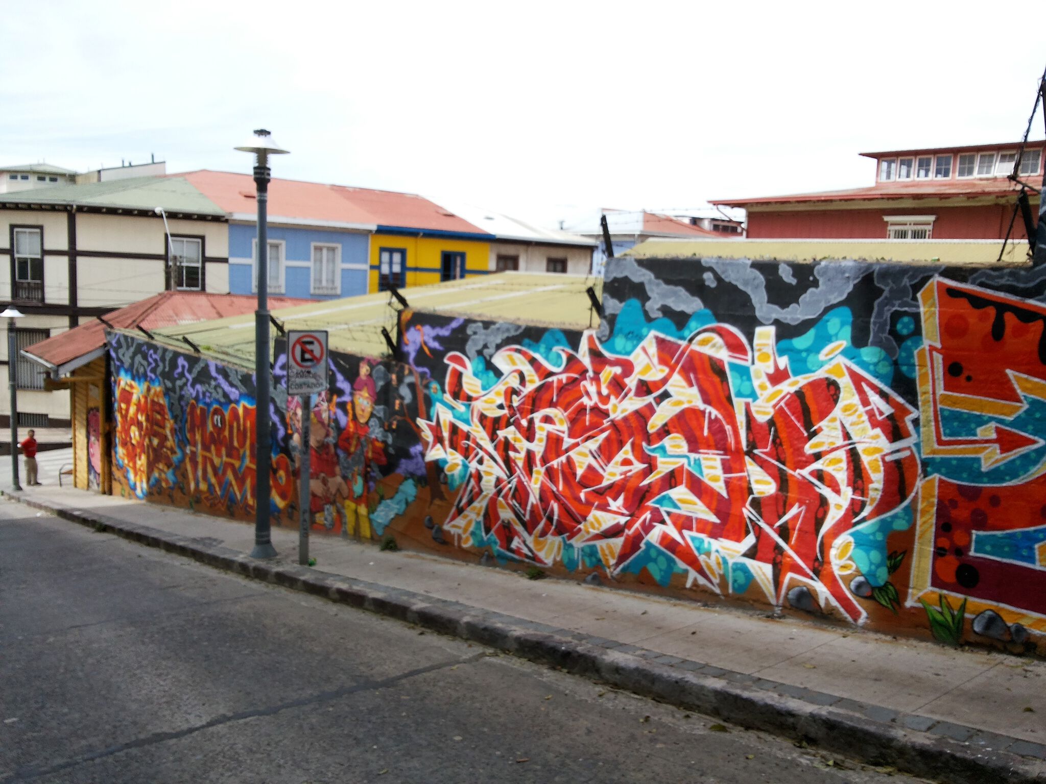 Fisek, Stgo Under Crew&mdash;Stgo Under Production in Valparaiso