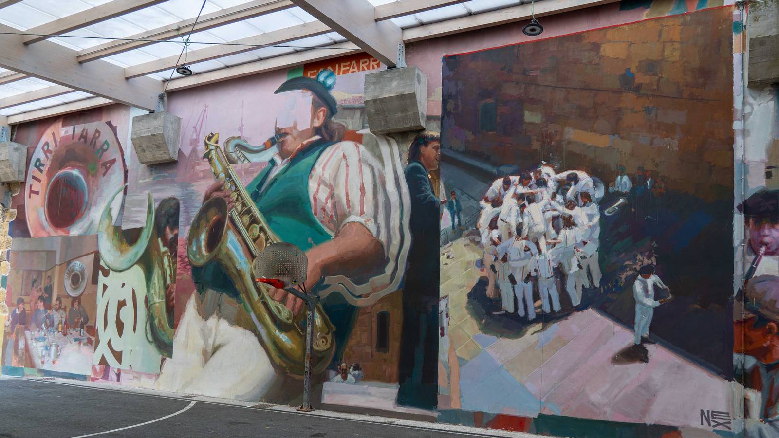 Nexgraff&mdash;50th anniversary Fanfarre Tirri Tarra