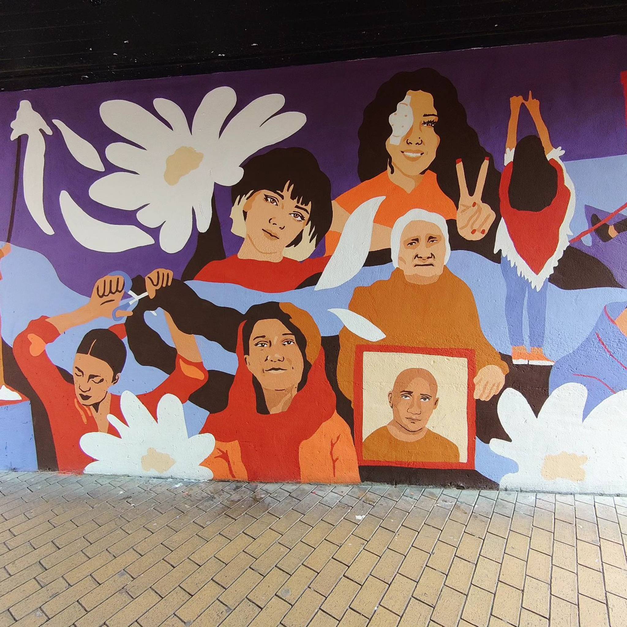 VAAF&mdash;Women, life, freedom!