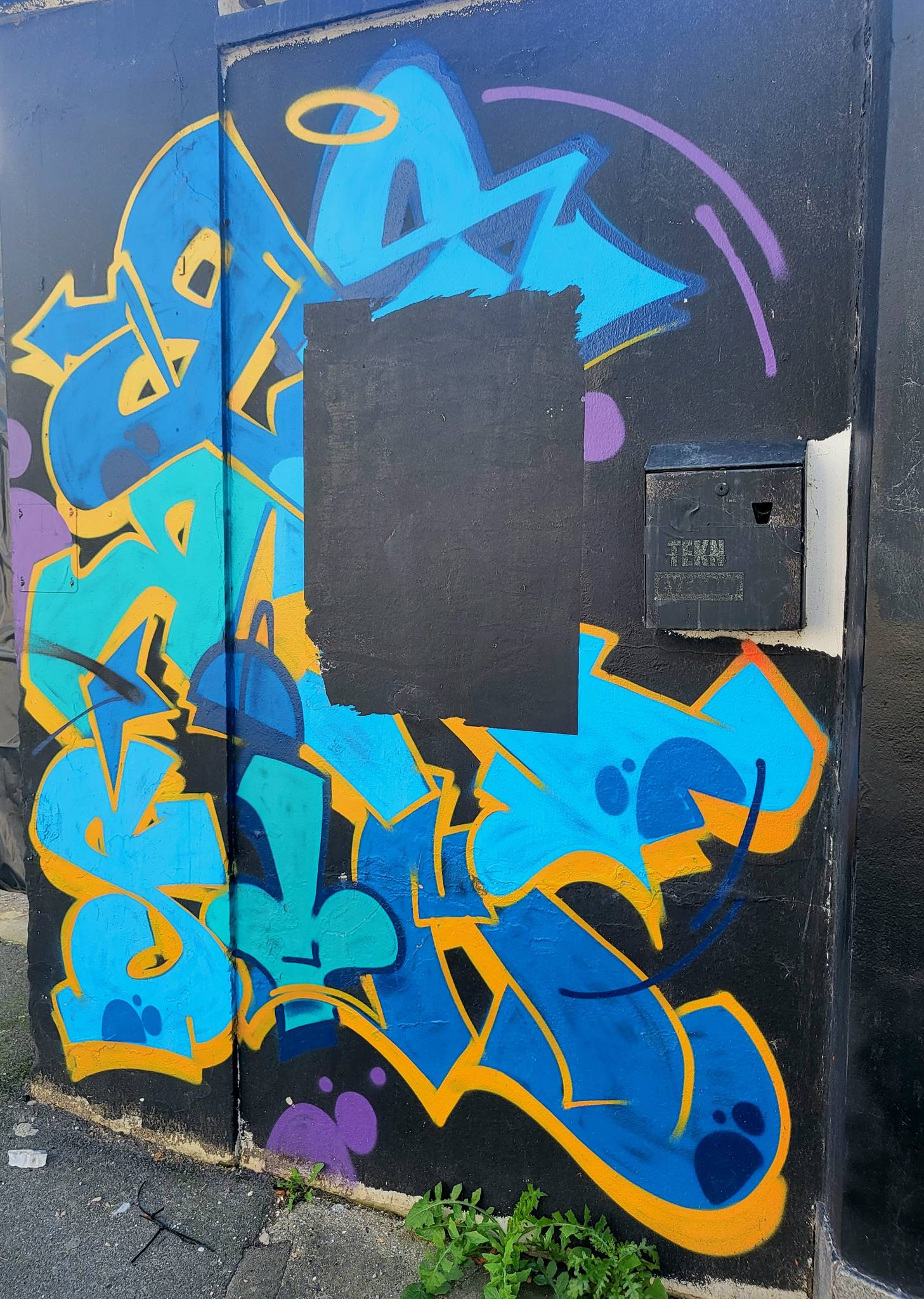 Fark, Roo Abrook, Kloth, NZIE, Sarnie, Nova, South Soak, Berk MLC, Pogo, Mistersamo, RoosArt&mdash;Southsea Ghetto (various artists)