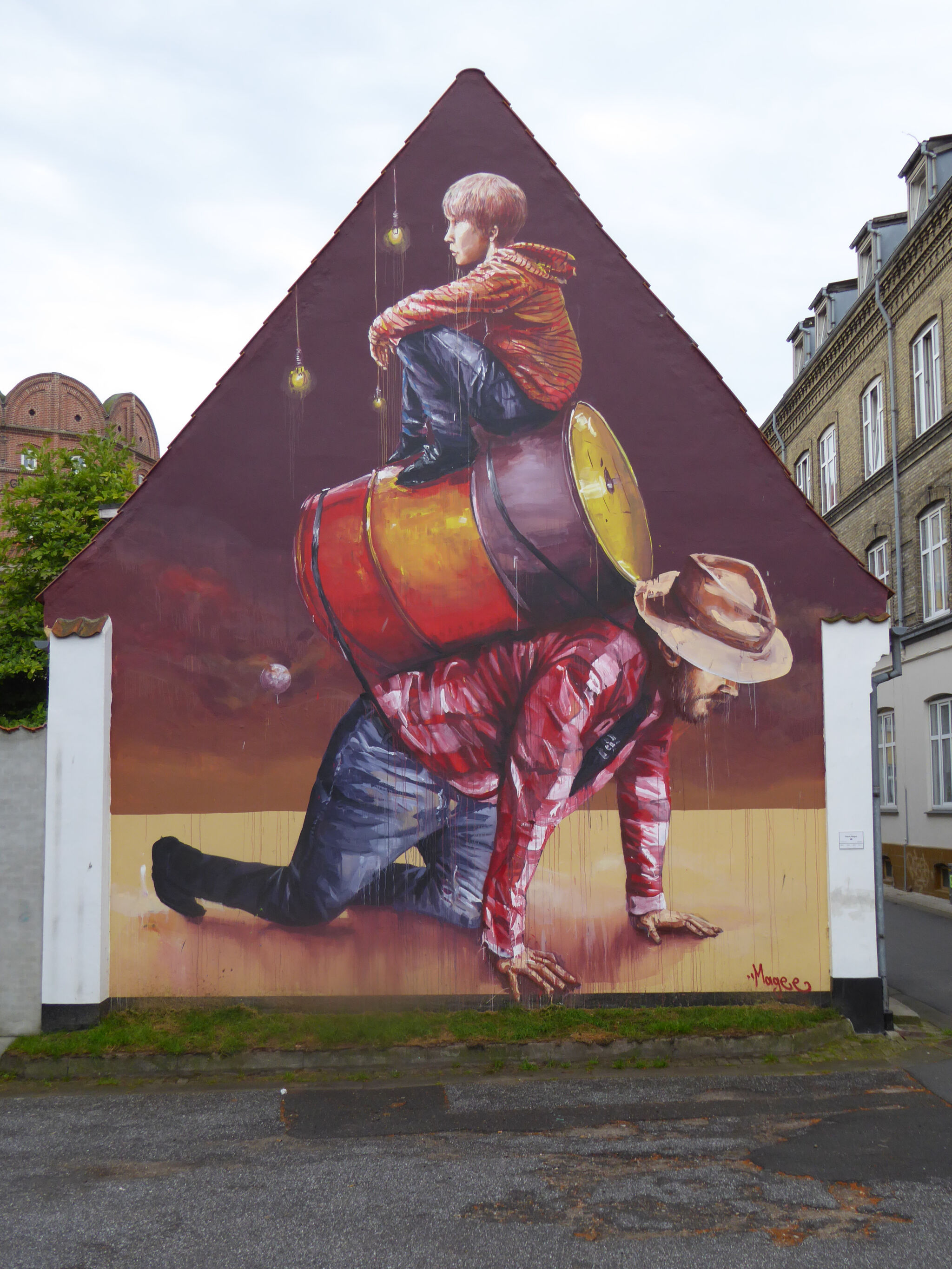 Fintan Magee&mdash;"The Pyramid"