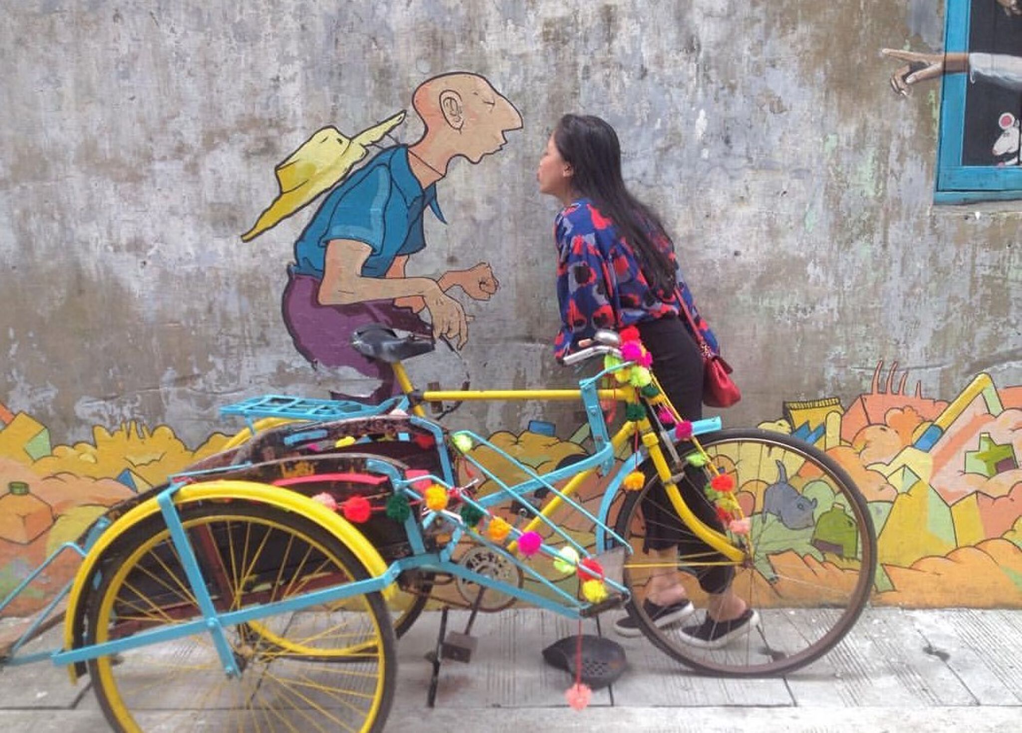 alexandre bertrand&mdash;Htun Htun on his rickshaw