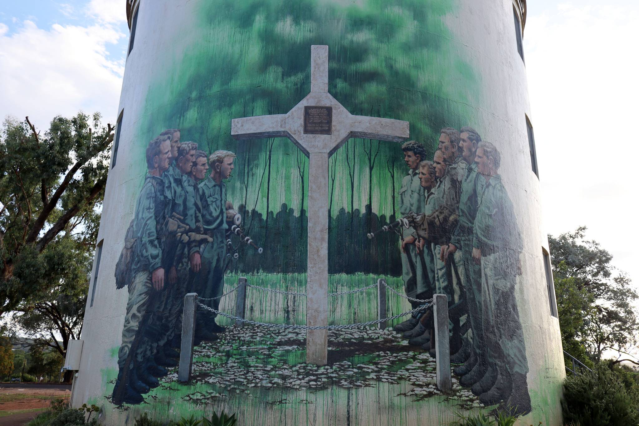 Jenny McCracken&mdash;Gunnedah Water Tower Museum Artwork
