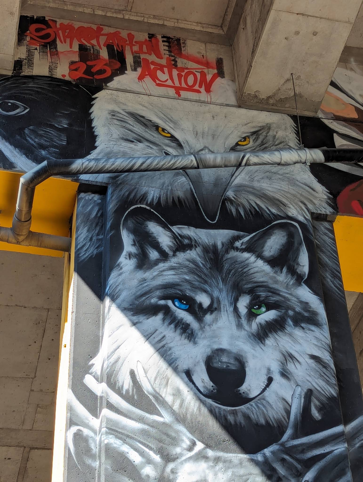 La Rue, Street Art In Action&mdash;La rue
