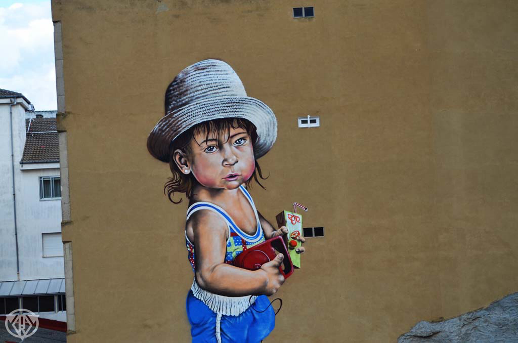 Rojo&mdash;The girl with the duck