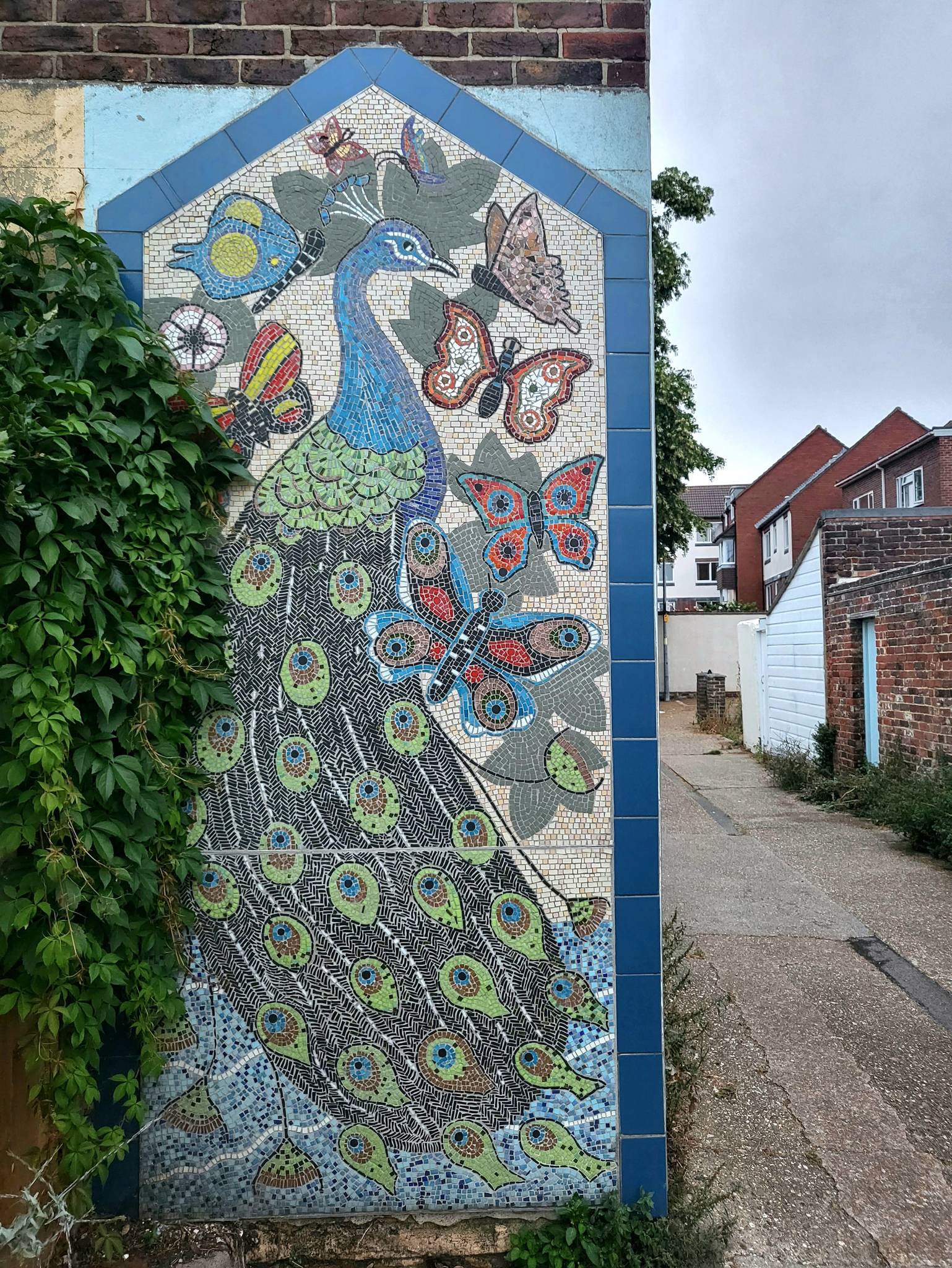 Dot to Dot Arts&mdash;The Somertown Mosaic