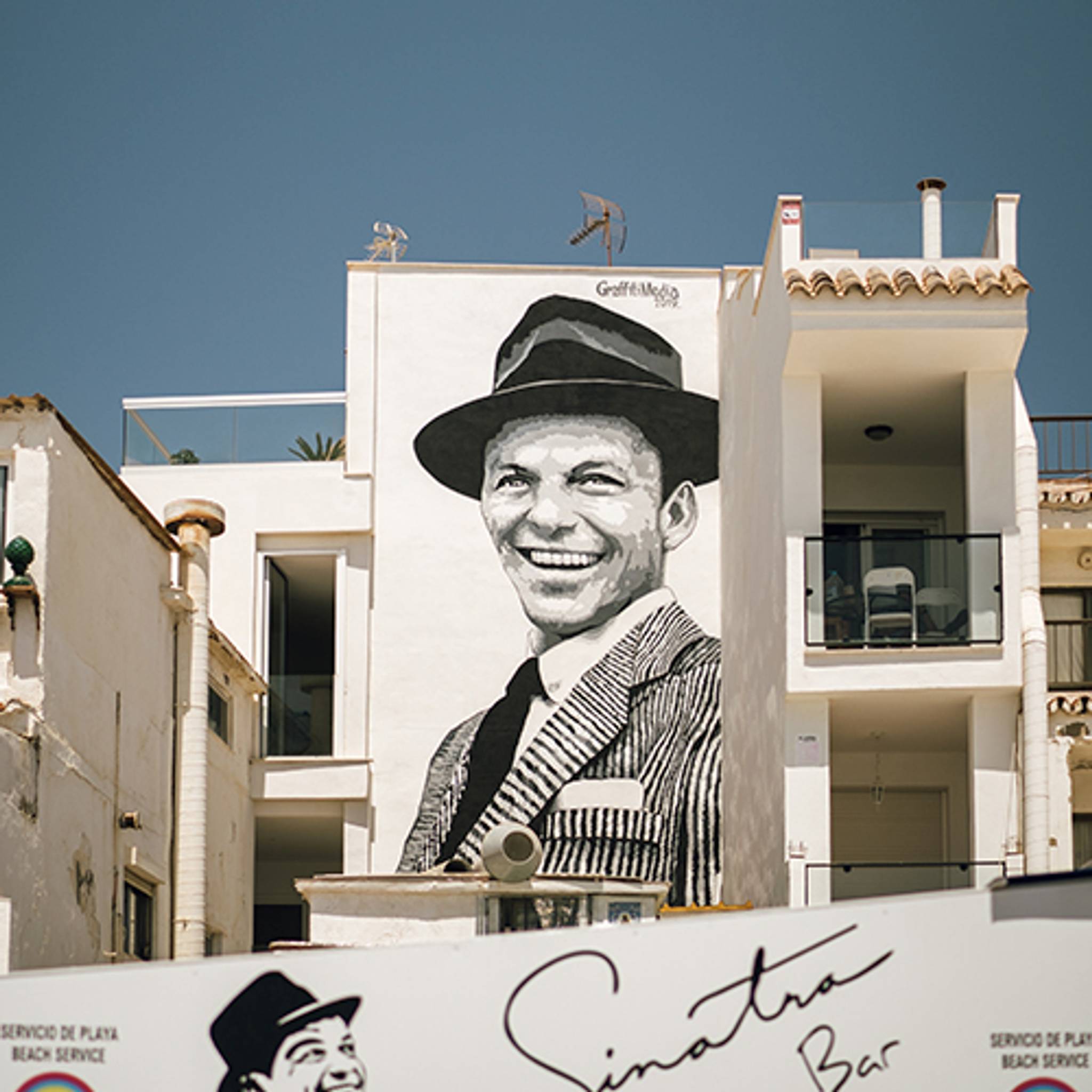 Graffiti Media&mdash;Frank Sinatra