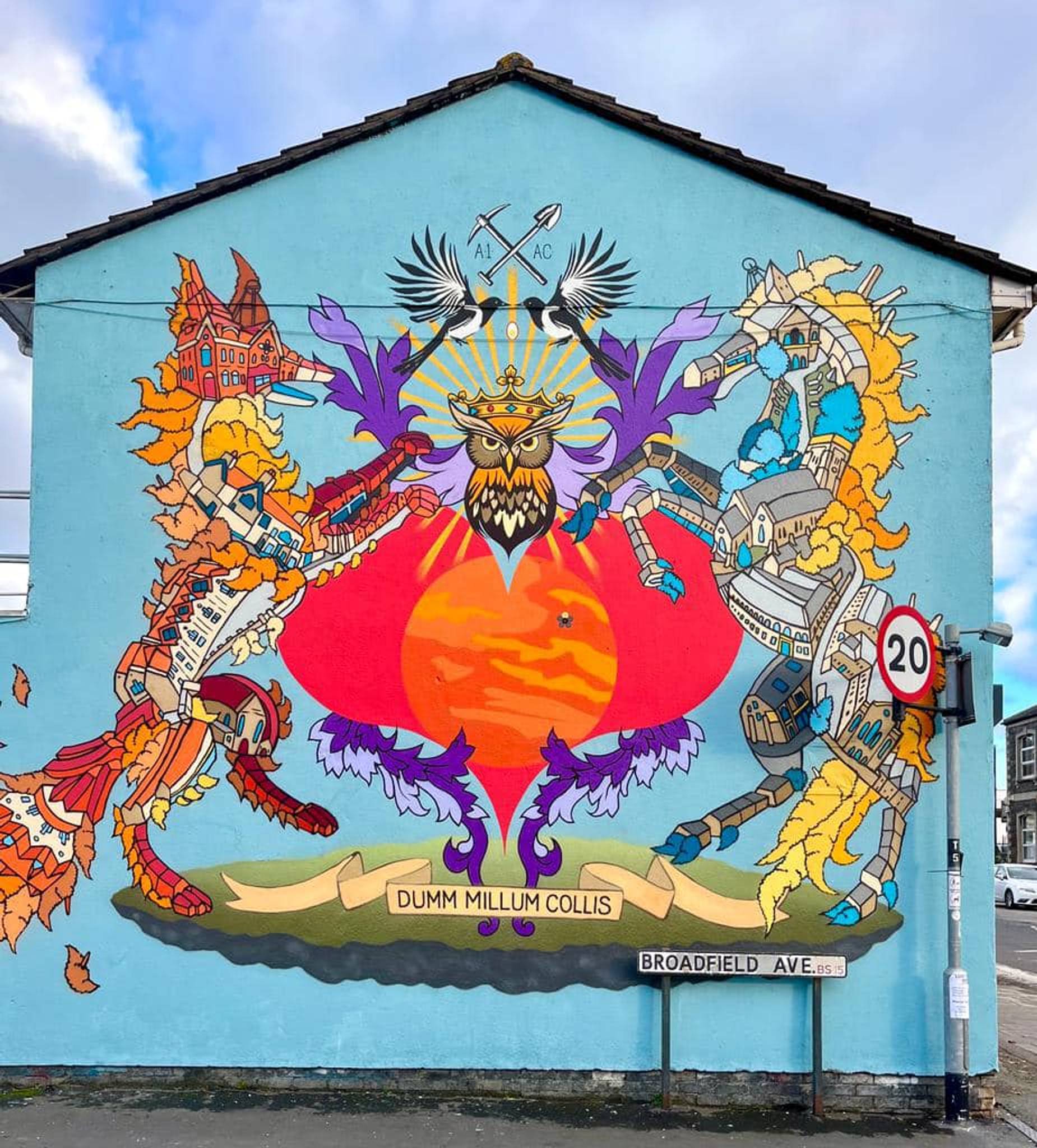 AcerOne, Andy Council&mdash;Two Mile Hill - Coat of Arms
