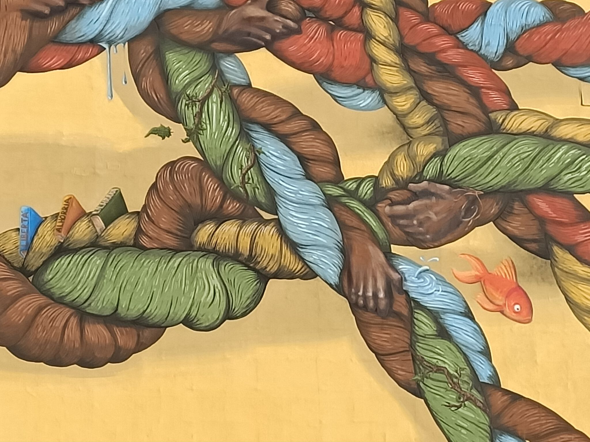 Monkeys Evolution&mdash;Intrecci (Weaving)