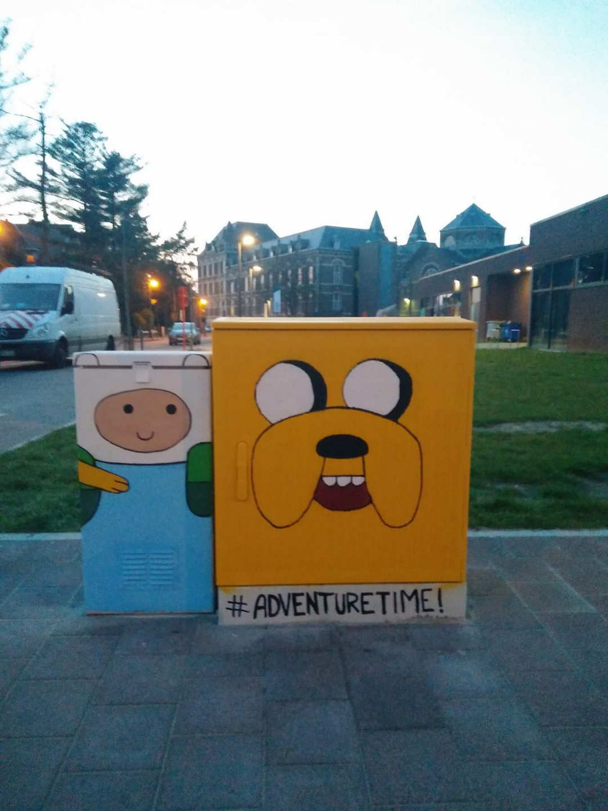 michiel bussels&mdash;Tour Elentrik - Finn & Jake