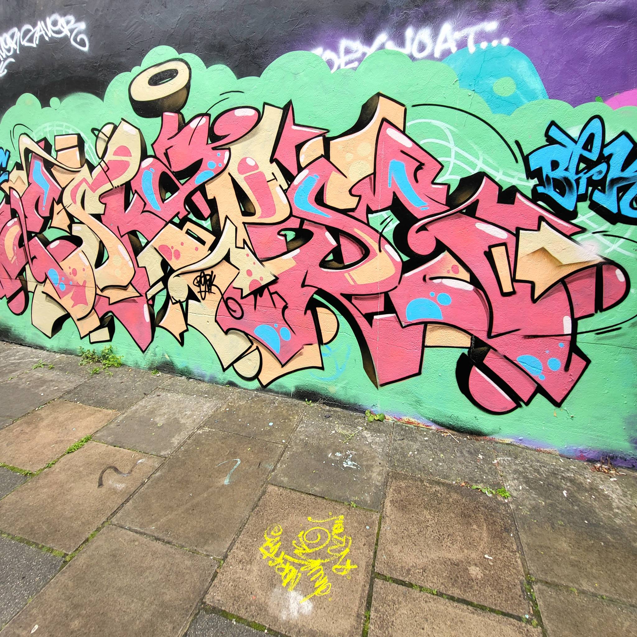 Fark, Roo Abrook, Kloth, NZIE, Sarnie, Nova, South Soak, Berk MLC, Pogo, Mistersamo, RoosArt&mdash;Southsea Ghetto (various artists)