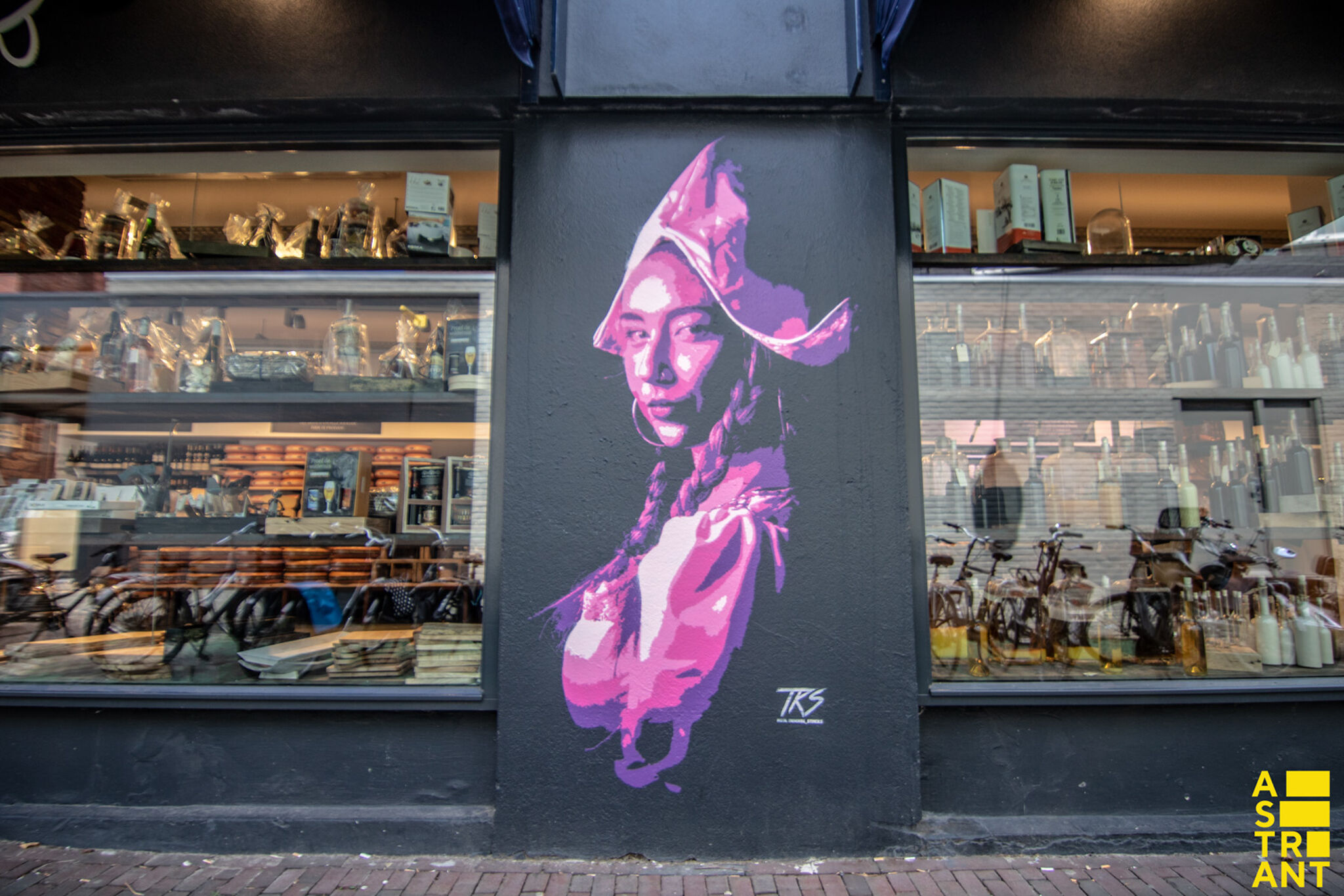 Trendkill Stencils&mdash;Zuivelhoeve - TKS