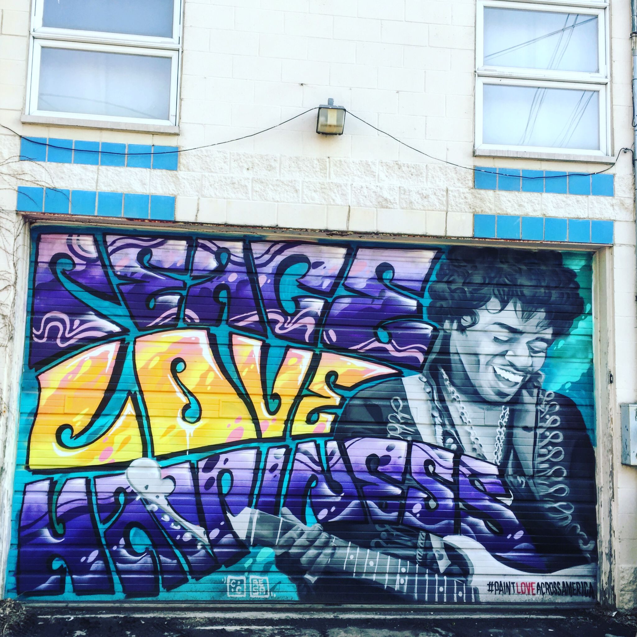 Menace Two, Resa Piece&mdash;Peace, Love, Happiness