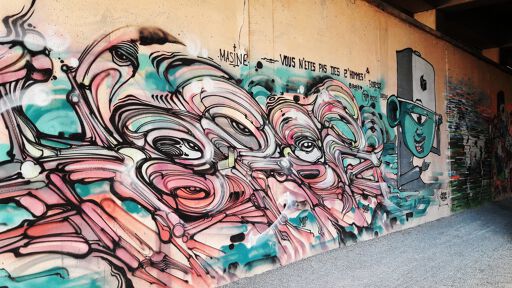 Post kosmopolite art tour